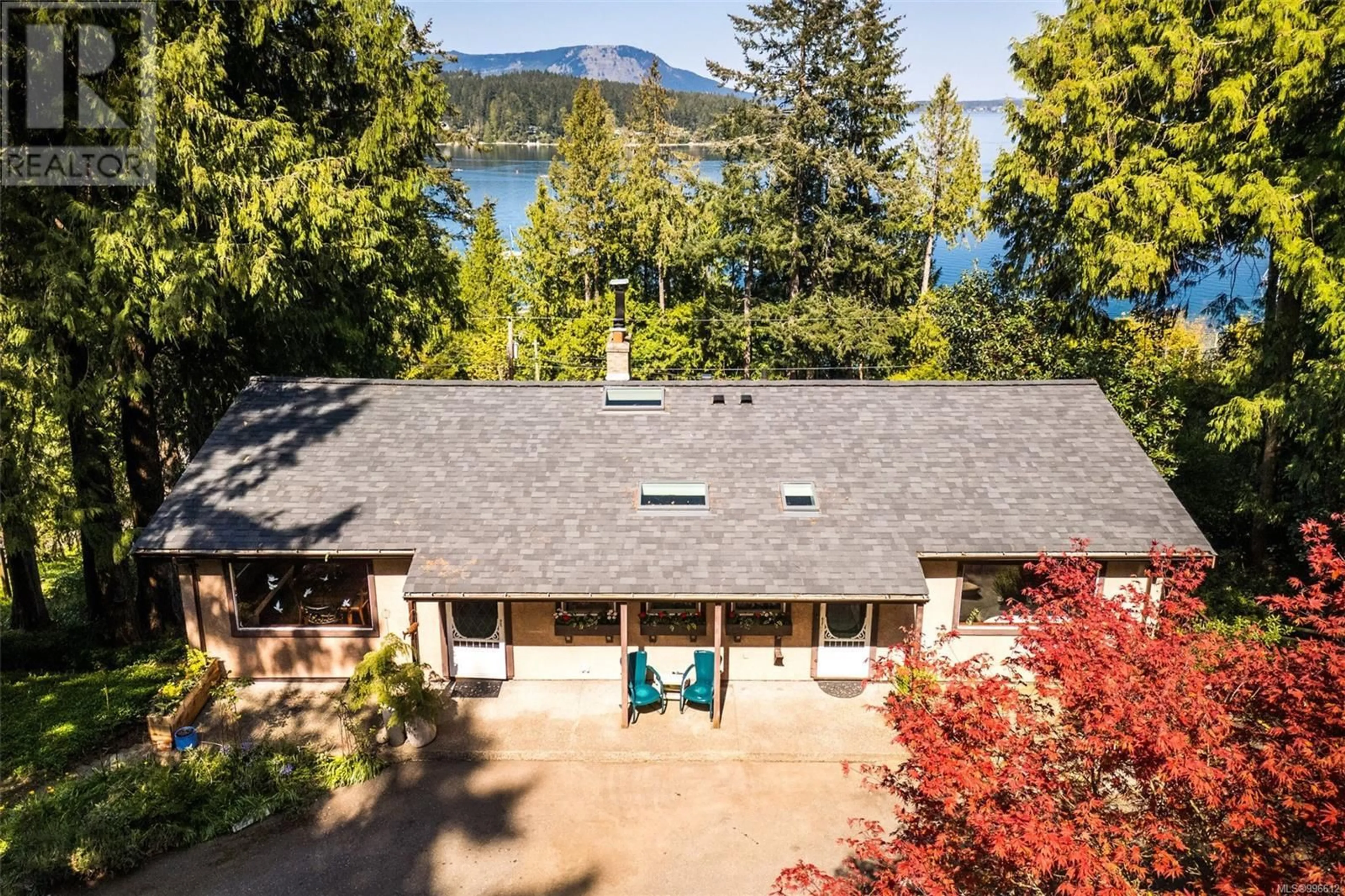 A pic from outside/outdoor area/front of a property/back of a property/a pic from drone, water/lake/river/ocean view for 2576 MILL BAY ROAD, Mill Bay British Columbia V8H1C9