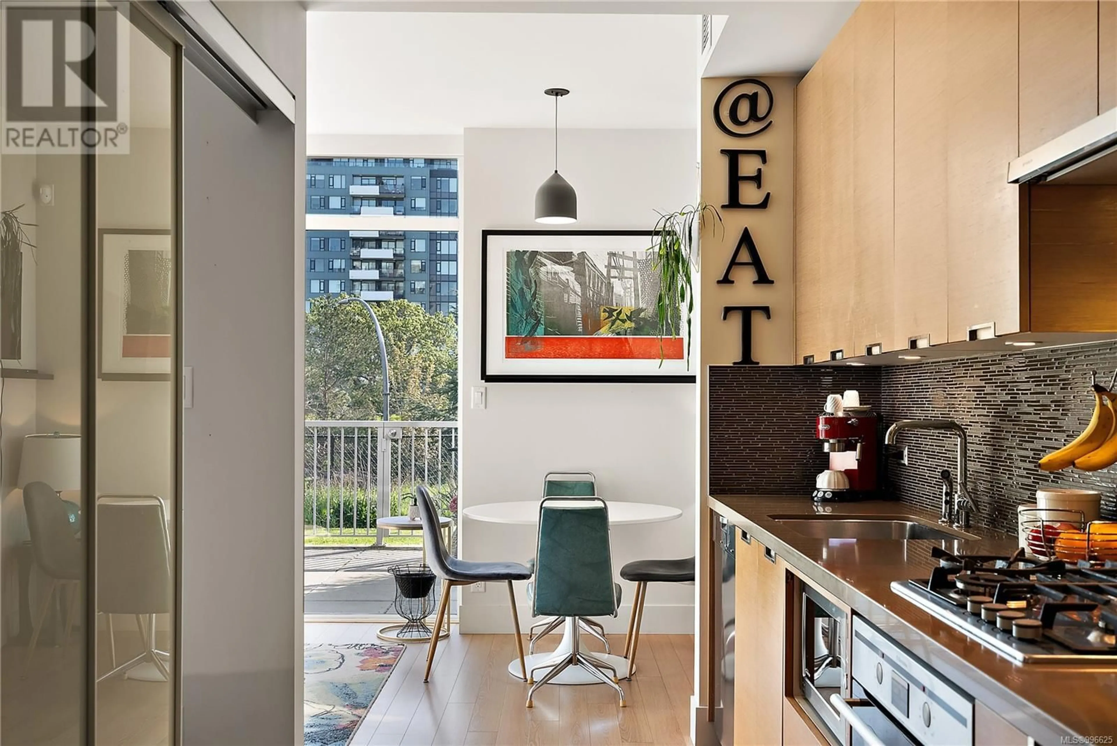 Contemporary kitchen, unknown for 106 - 83 SAGHALIE ROAD, Victoria British Columbia V9A0E7