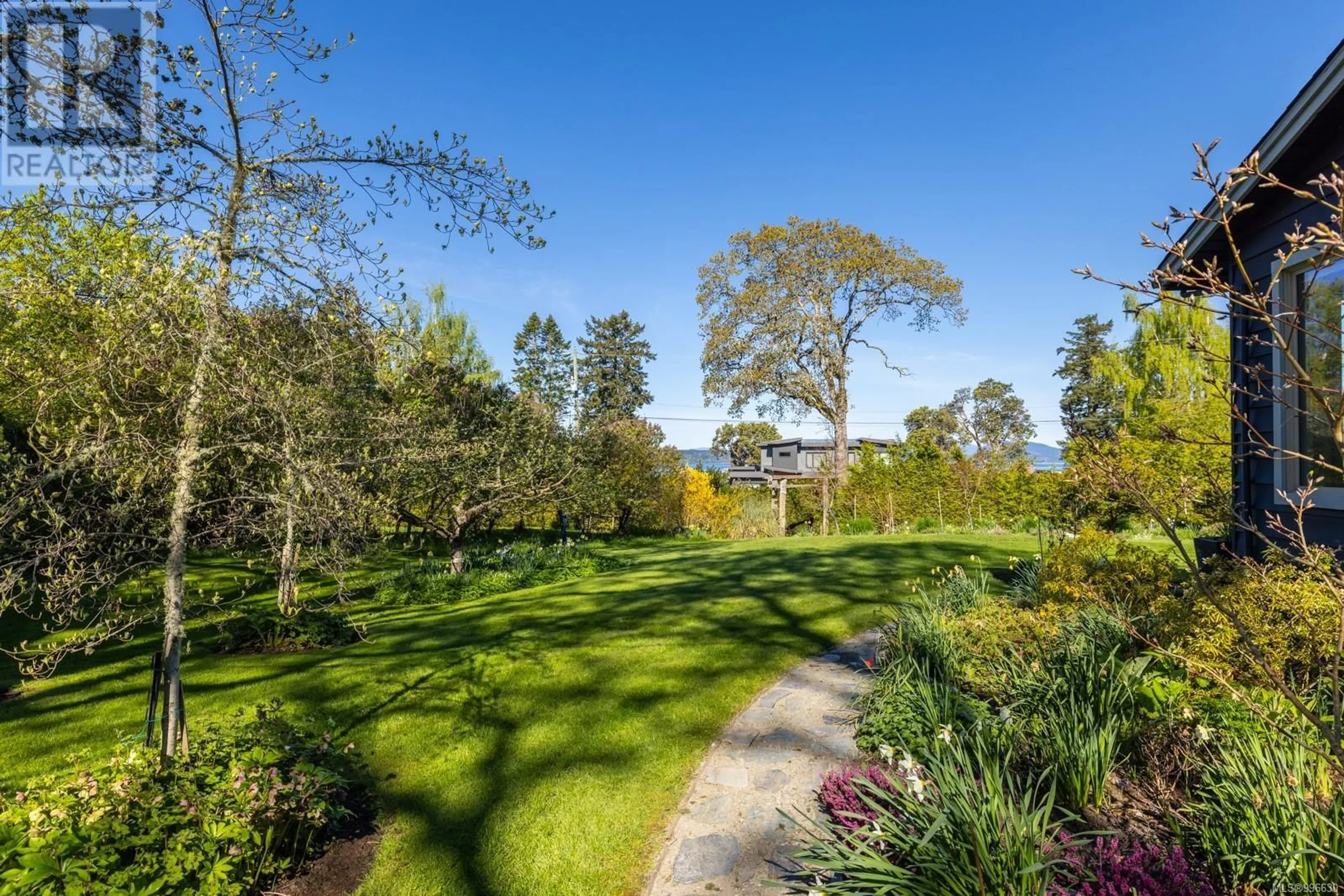 Patio, water/lake/river/ocean view for 9710 GLENELG AVENUE, North Saanich British Columbia V8L5H4