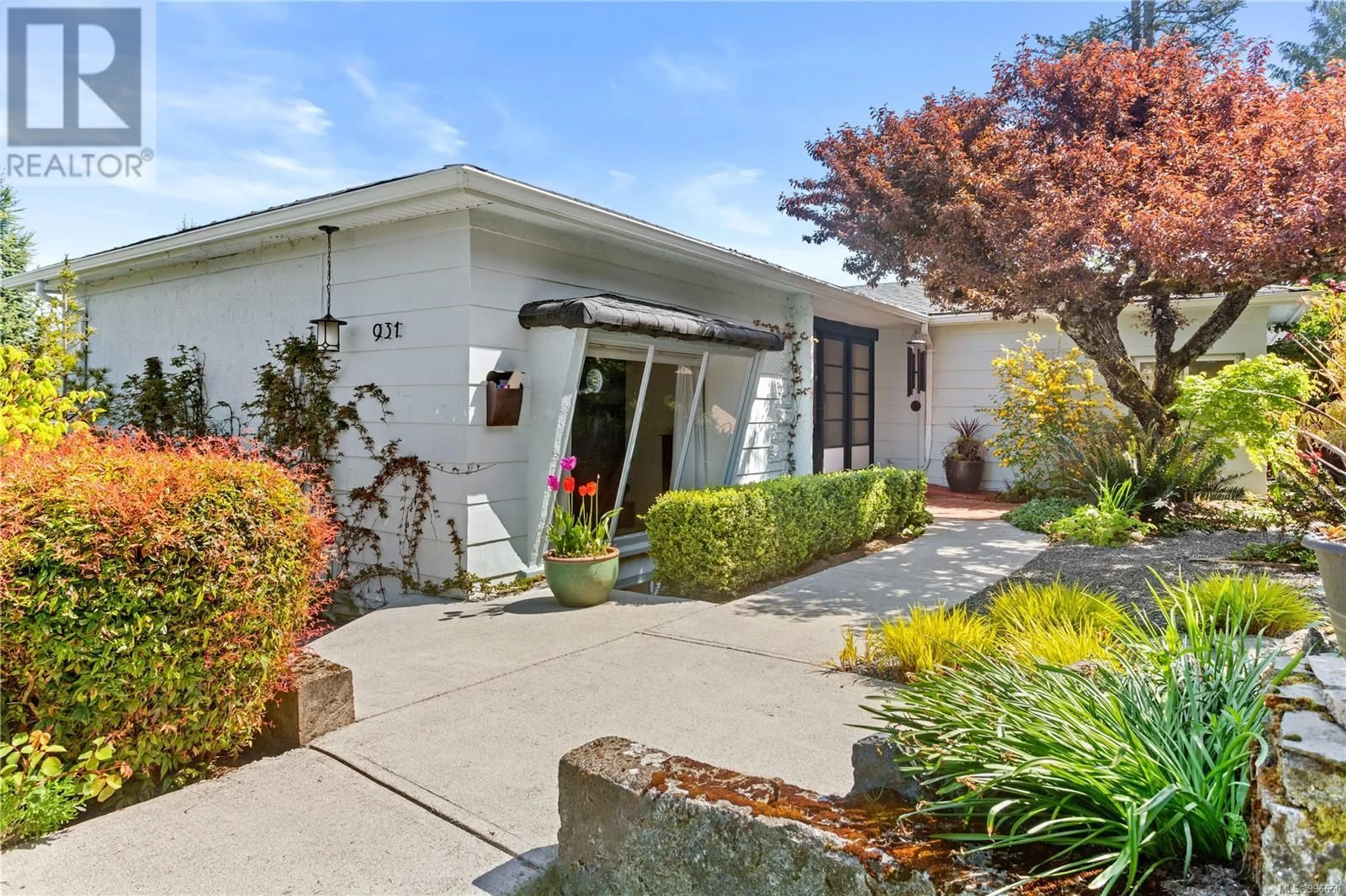 Unknown for 931 MESHER PLACE, Esquimalt British Columbia V9A6Z1
