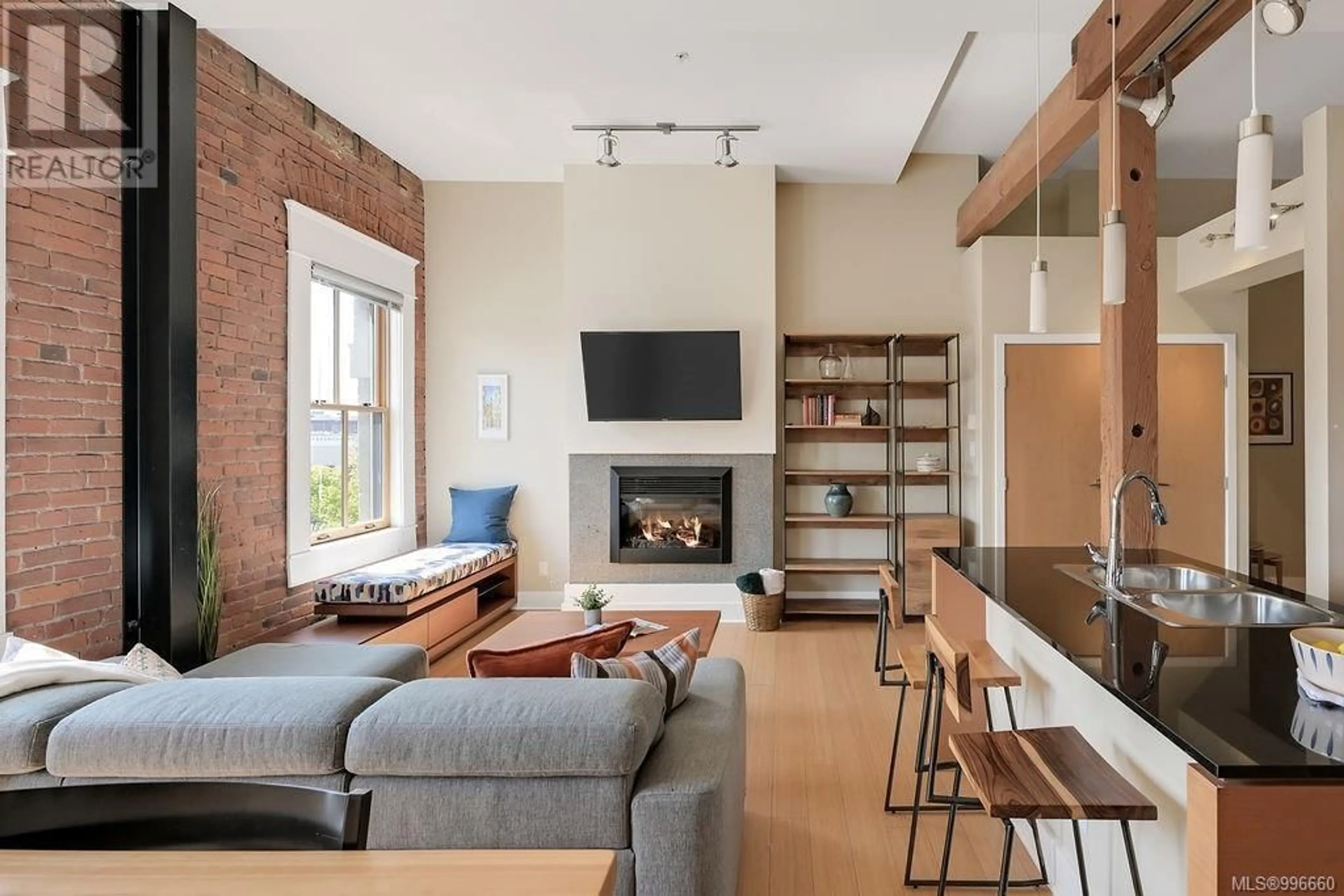 Living room with furniture, unknown for 306 - 610 JOHNSON STREET, Victoria British Columbia L1L1L1