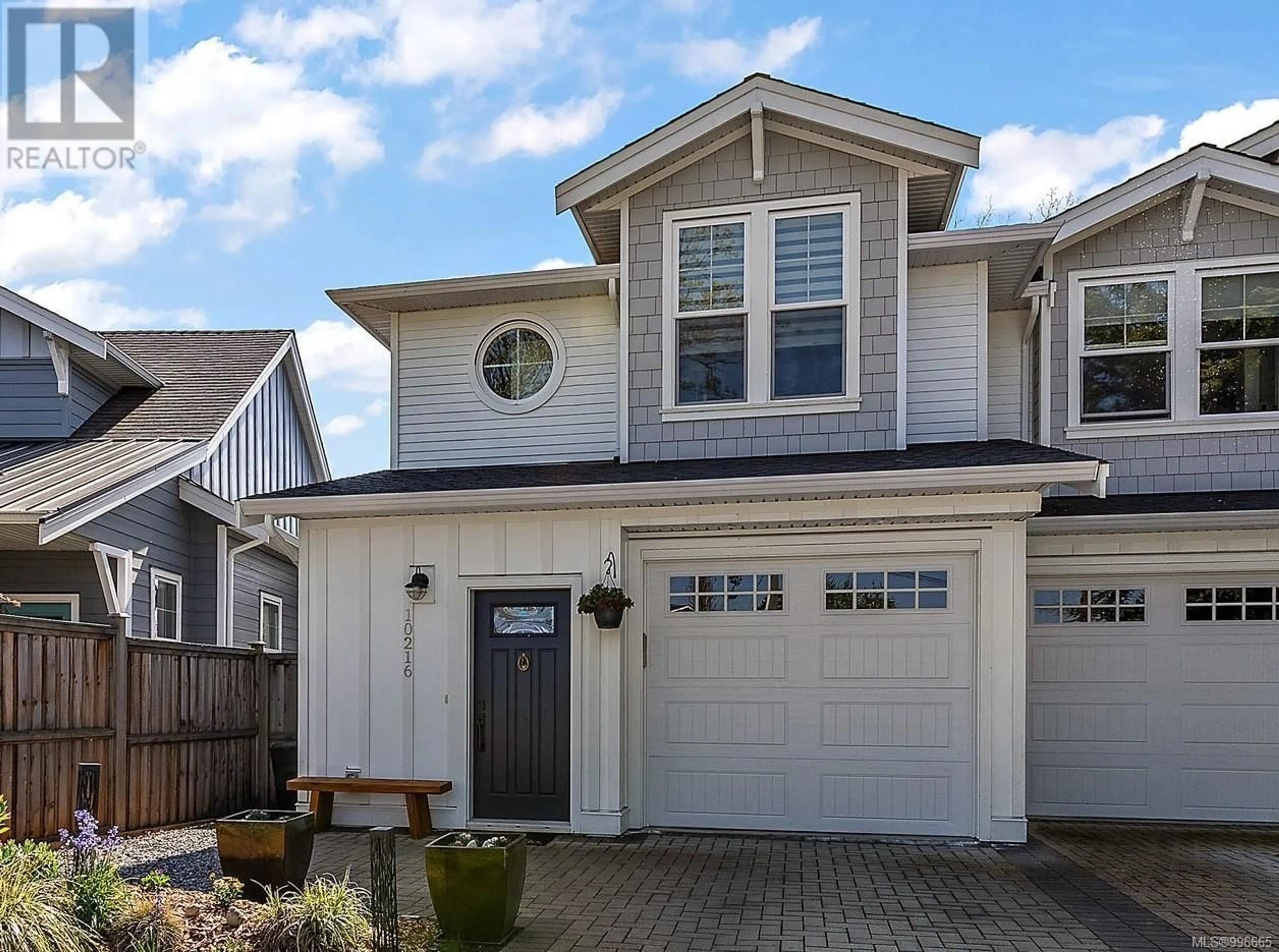 Home with vinyl exterior material, street for 10216 ROBINIA PLACE, Sidney British Columbia V8L4M3