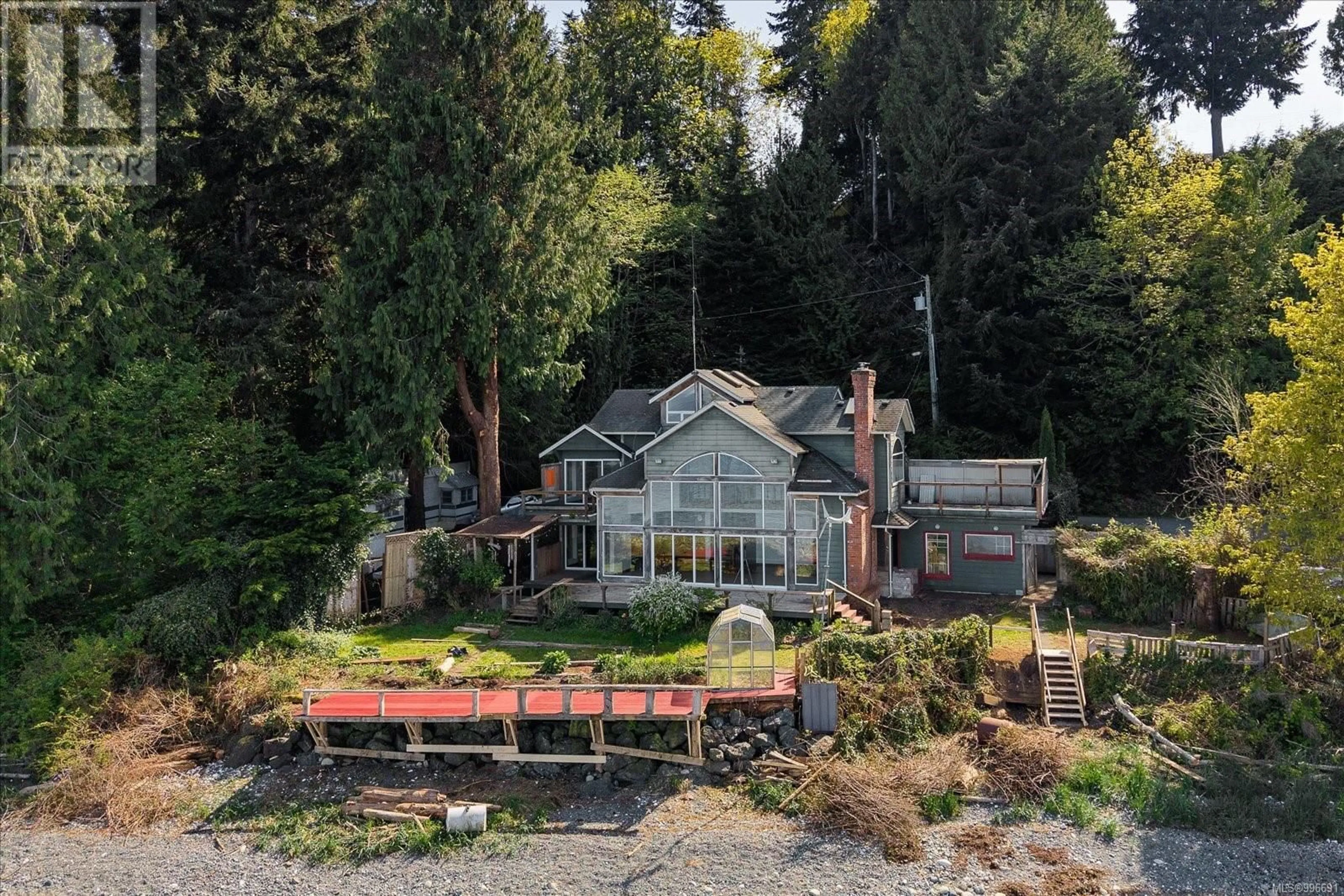 A pic from outside/outdoor area/front of a property/back of a property/a pic from drone, unknown for 5185 GAINSBERG ROAD, Bowser British Columbia V0R1G0