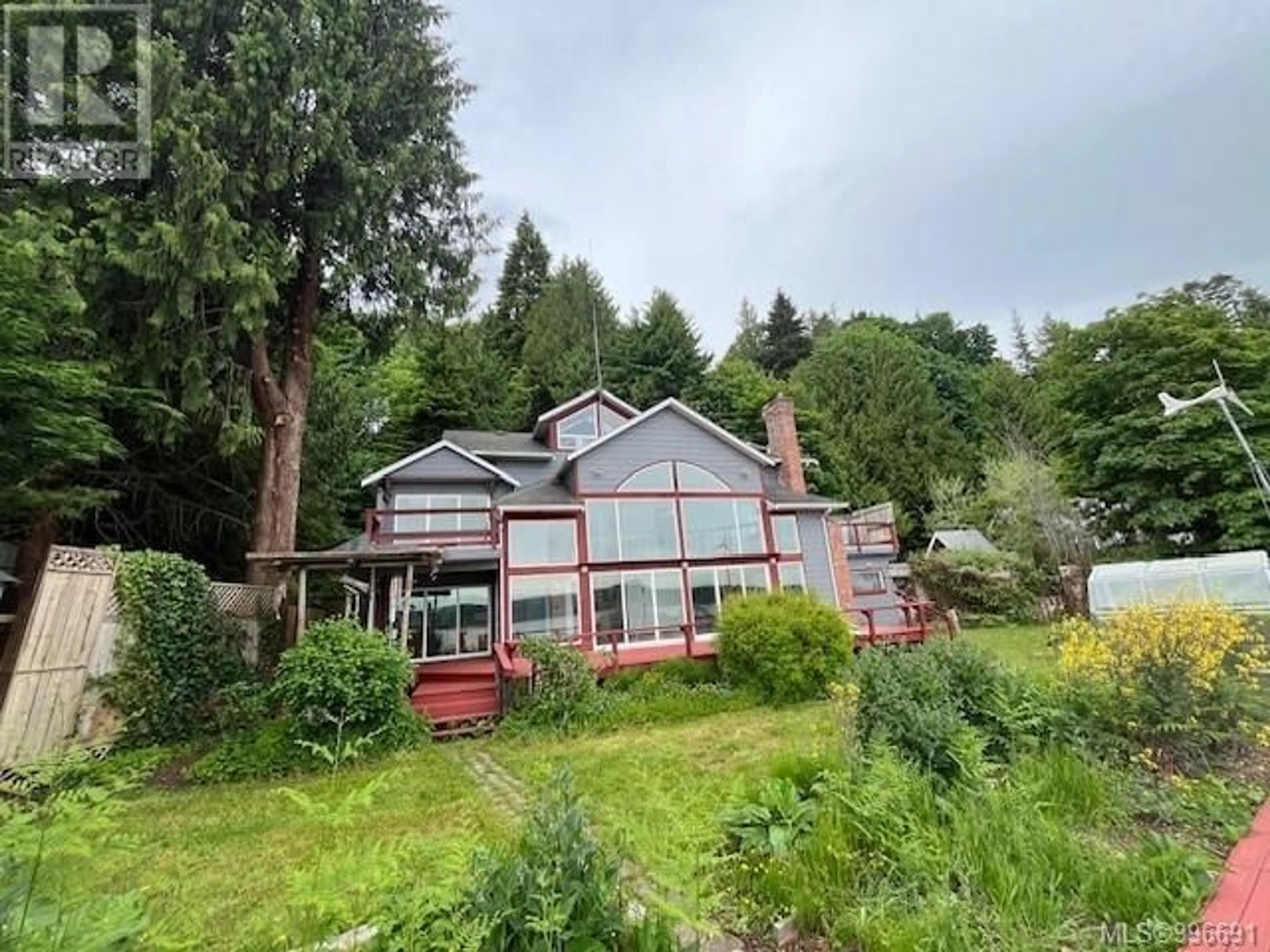 A pic from outside/outdoor area/front of a property/back of a property/a pic from drone, water/lake/river/ocean view for 5185 GAINSBERG ROAD, Bowser British Columbia V0R1G0