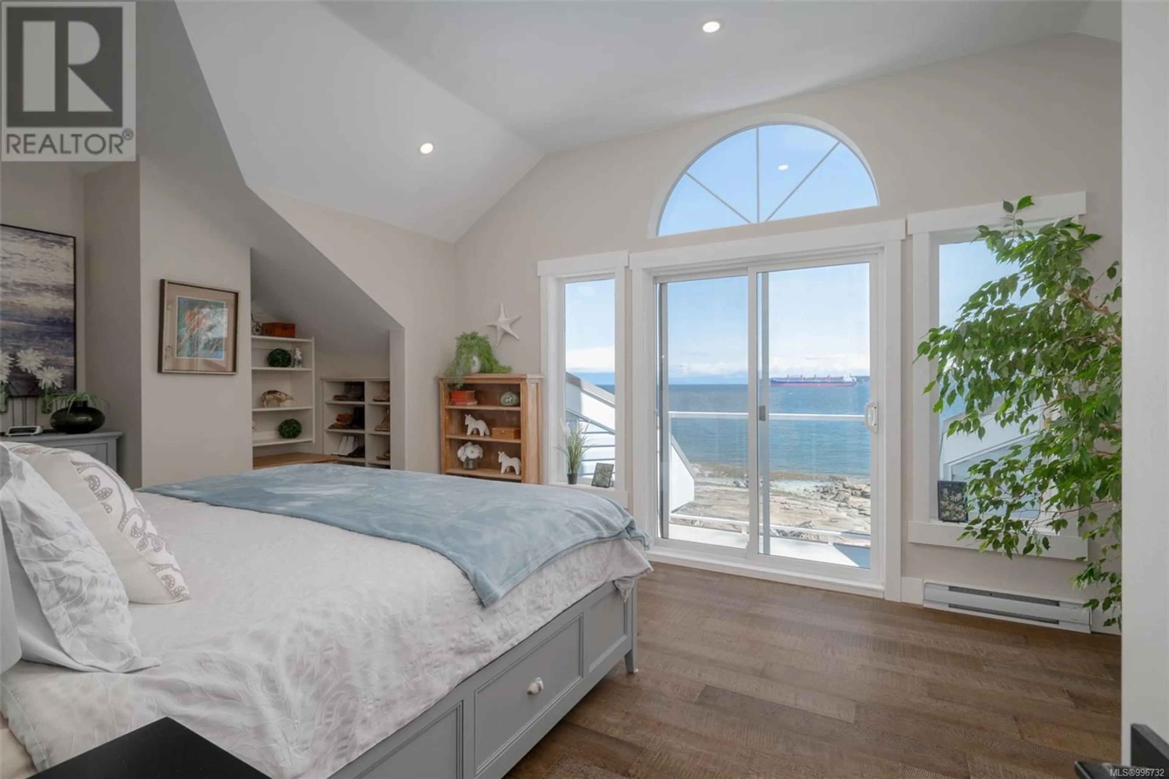 Bedroom with bed, unknown for 192 CAPTAIN MORGANS BOULEVARD, Protection Island British Columbia V9R6R1