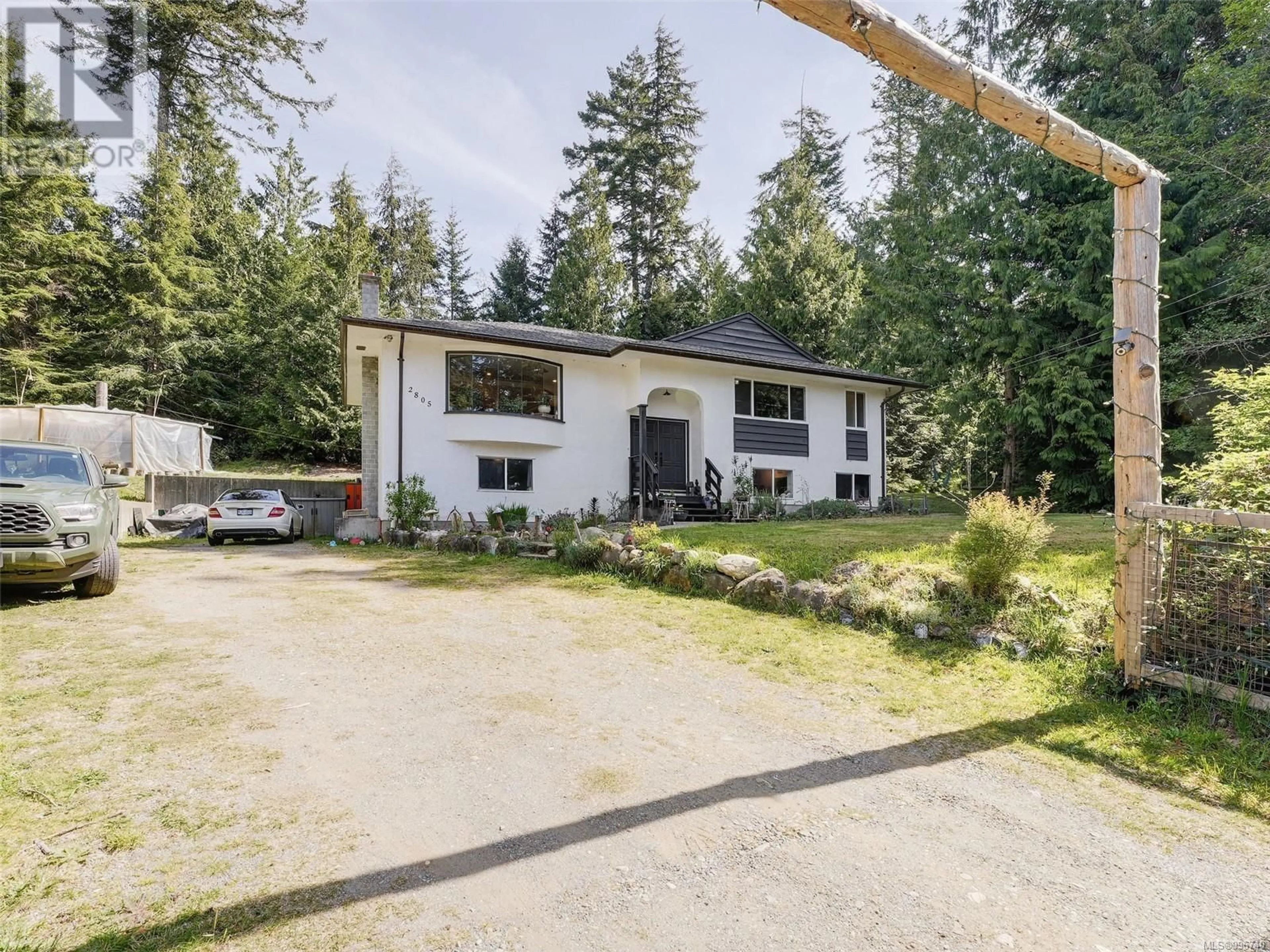 A pic from outside/outdoor area/front of a property/back of a property/a pic from drone, street for 2805 WOODHAVEN ROAD, Sooke British Columbia V9Z1G6