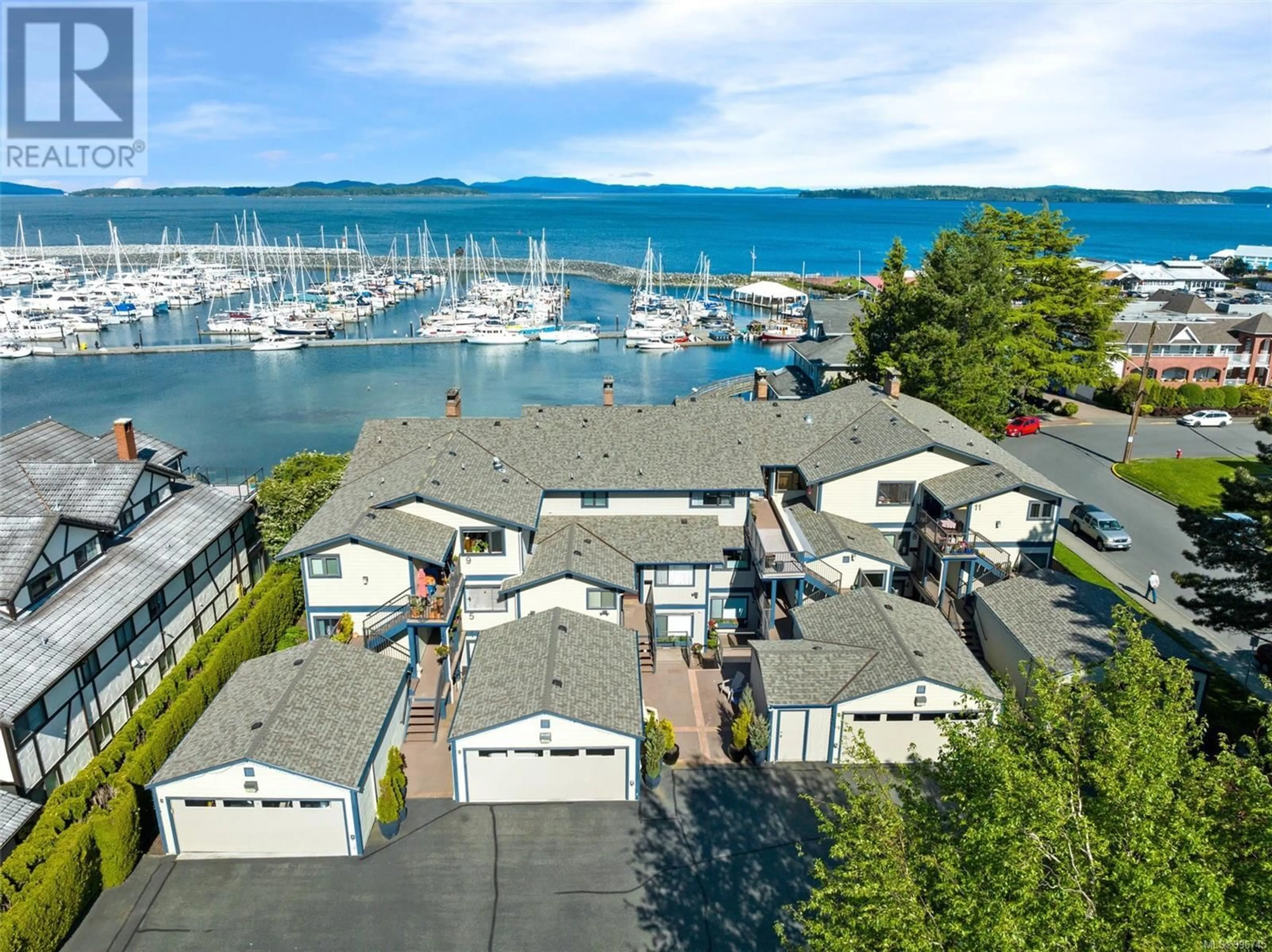 A pic from outside/outdoor area/front of a property/back of a property/a pic from drone, water/lake/river/ocean view for 2 - 9901 THIRD STREET, Sidney British Columbia V8L3B1