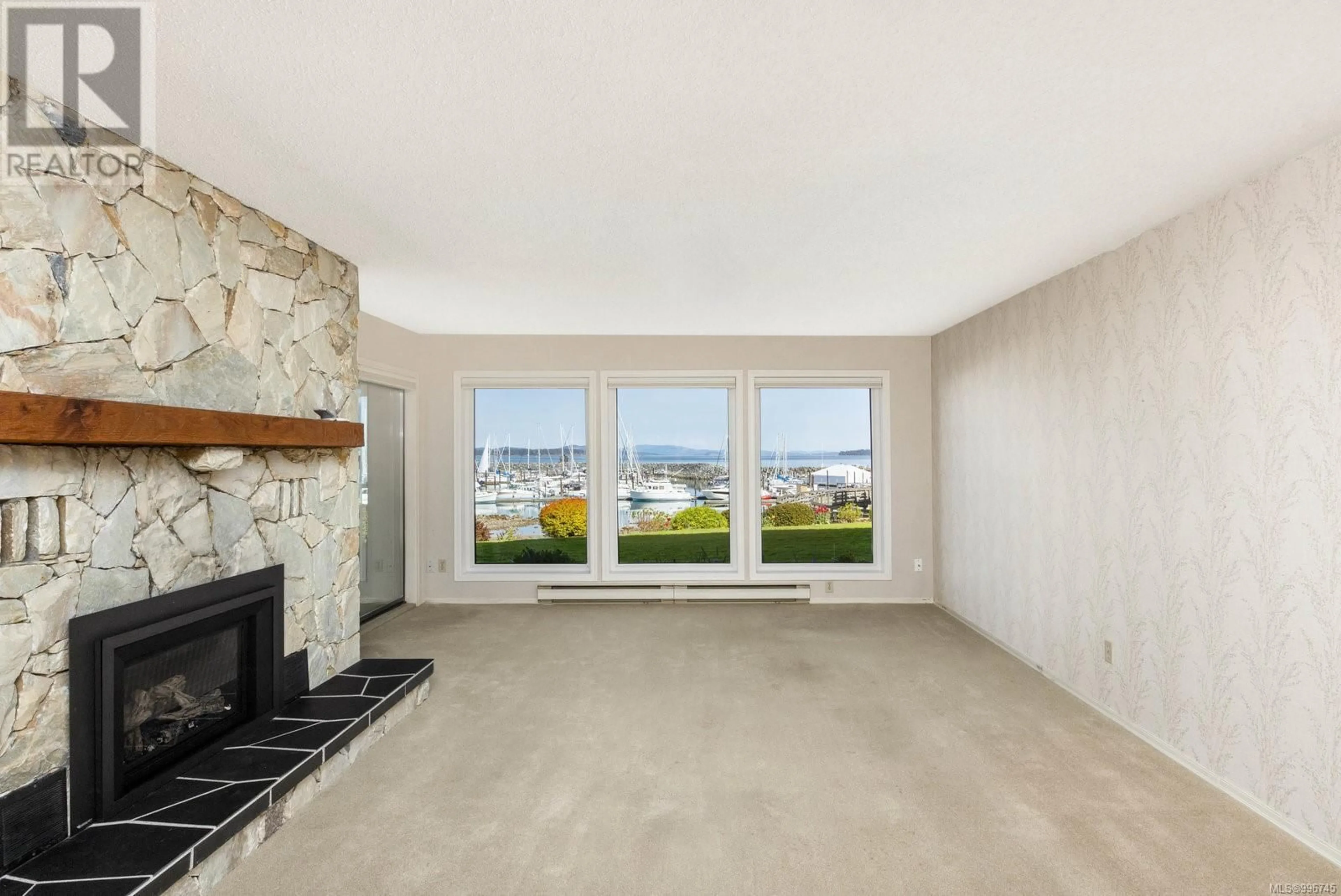 A pic of a room for 2 - 9901 THIRD STREET, Sidney British Columbia V8L3B1