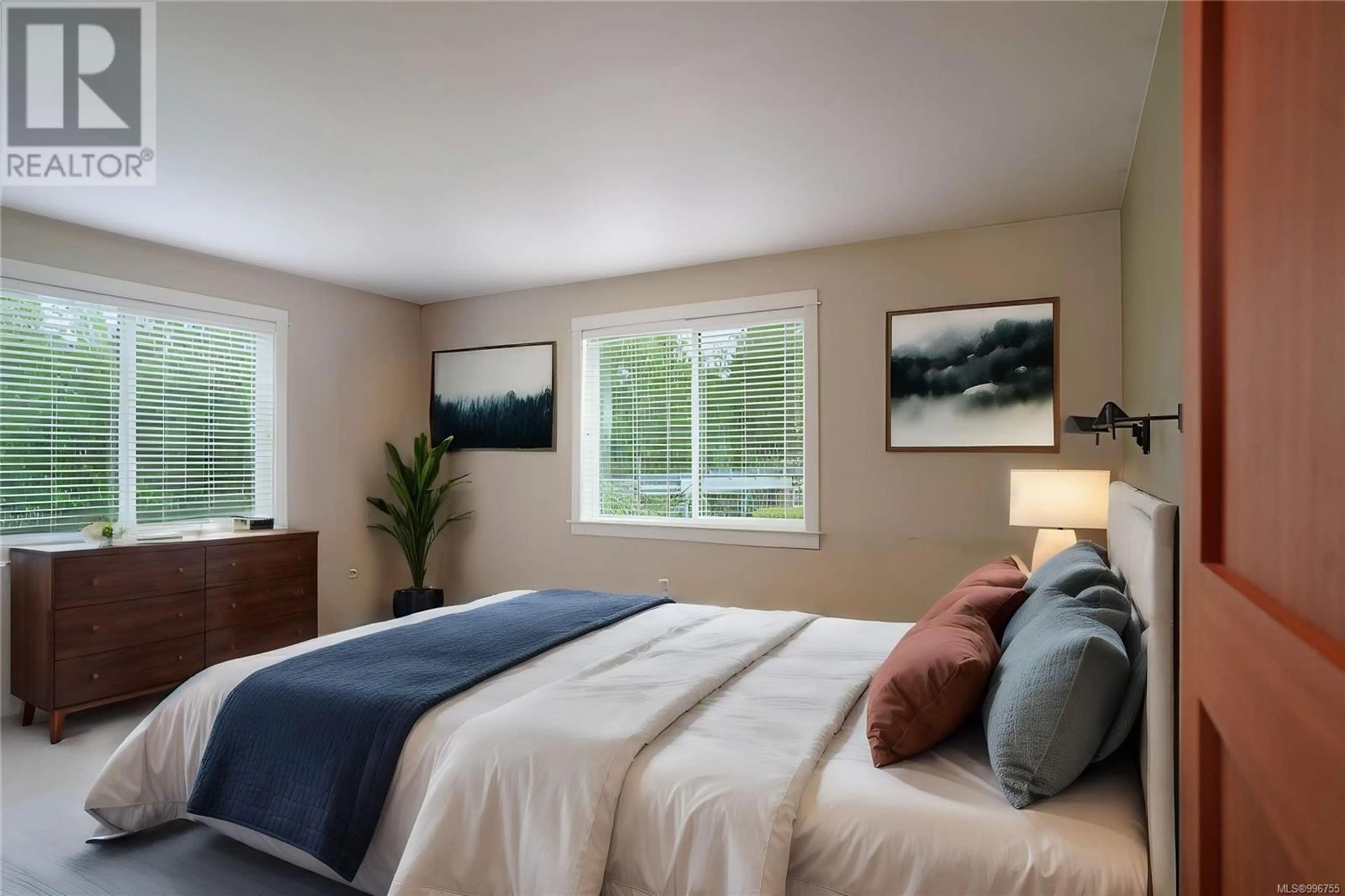 Bedroom with bed, wood/laminate floor for 115 BAYVIEW ROAD, Salt Spring British Columbia V8K1L2
