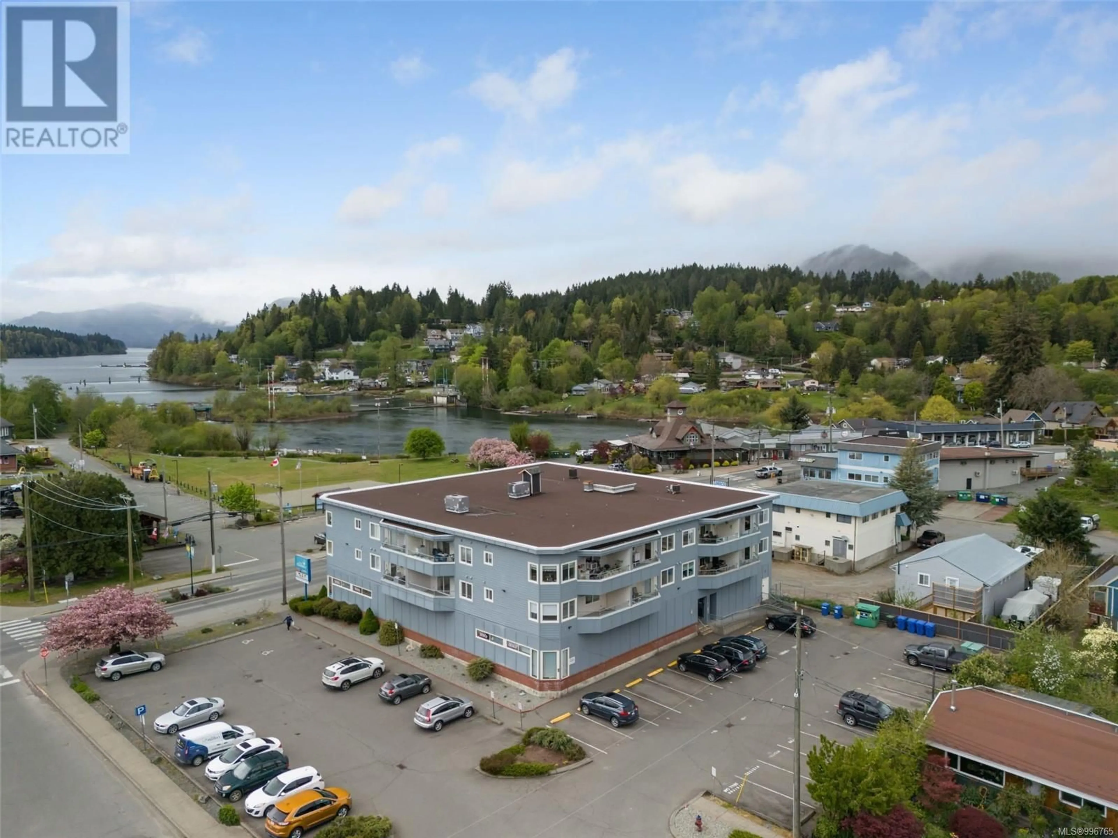A pic from outside/outdoor area/front of a property/back of a property/a pic from drone, unknown for 201 - 138 SOUTH SHORE ROAD, Lake Cowichan British Columbia V0R2G0