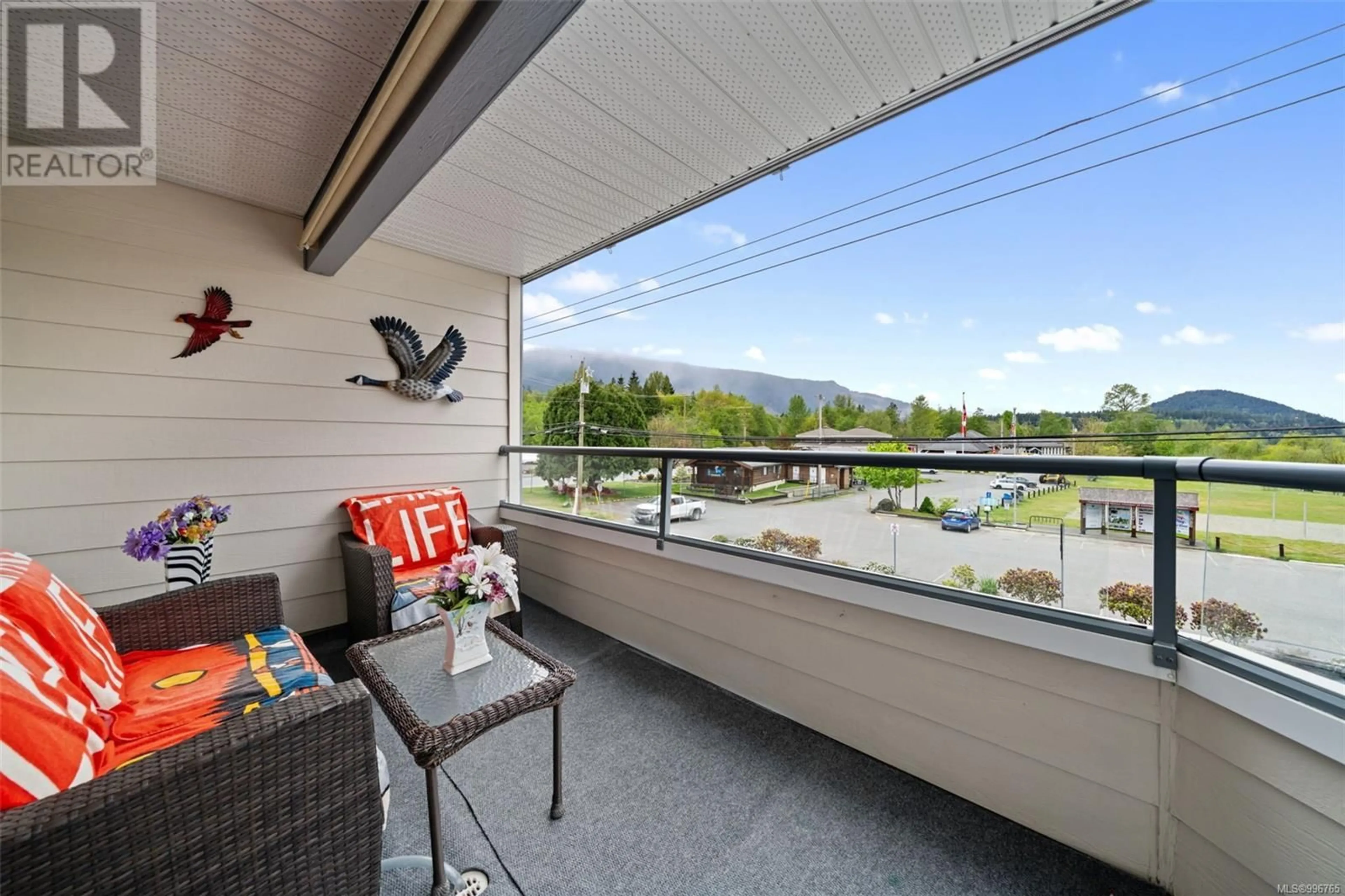 Balcony in the apartment, water/lake/river/ocean view for 201 - 138 SOUTH SHORE ROAD, Lake Cowichan British Columbia V0R2G0