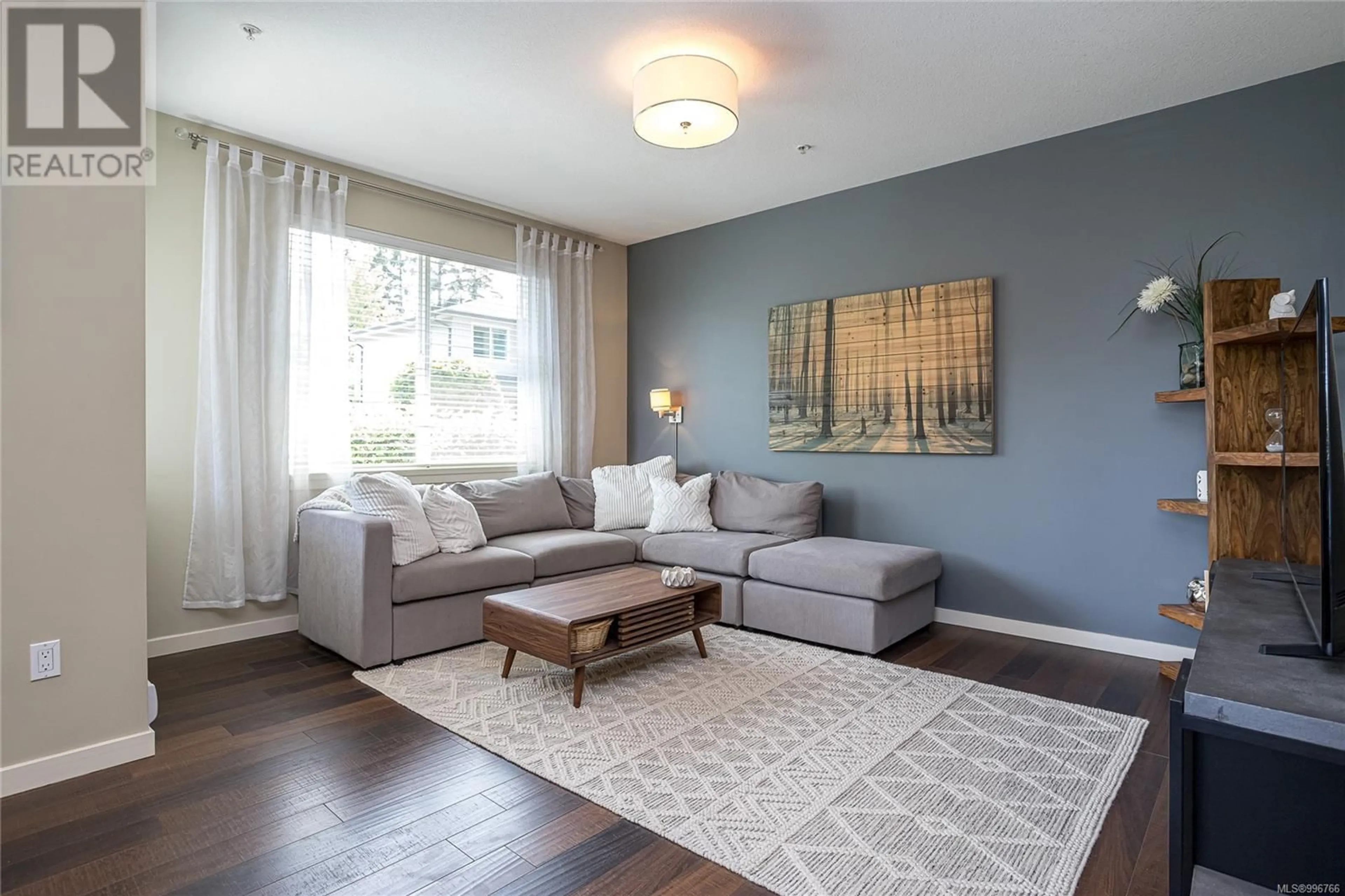 Living room with furniture, unknown for 102 - 2160 RIDGEMONT PLACE, Nanaimo British Columbia V9T0C8