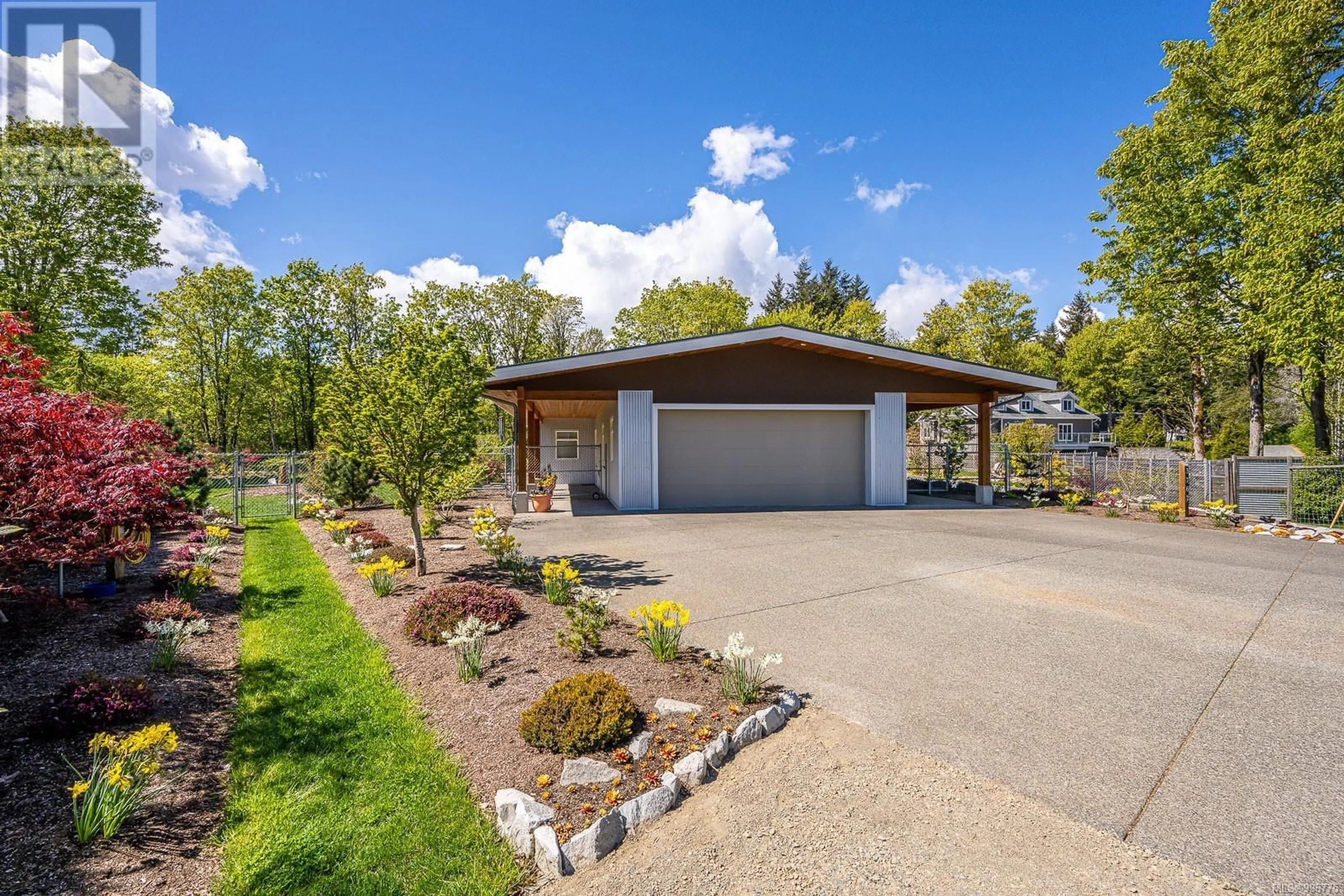 Unknown for 3767 MAPLE LANE, Royston British Columbia V0R2V0