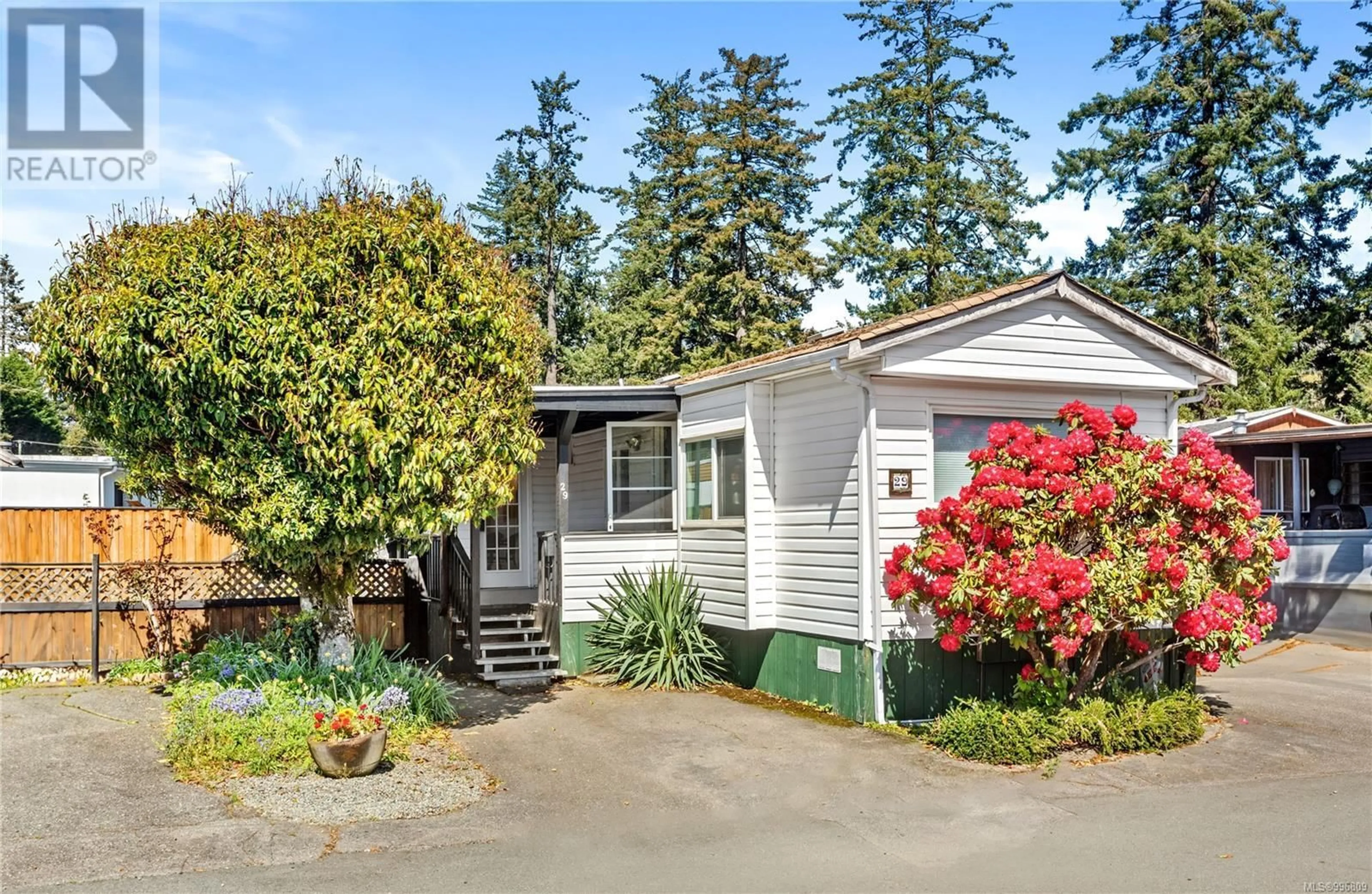 Home with vinyl exterior material, street for 29 - 2911 SOOKE LAKE ROAD, Langford British Columbia V9B4R5