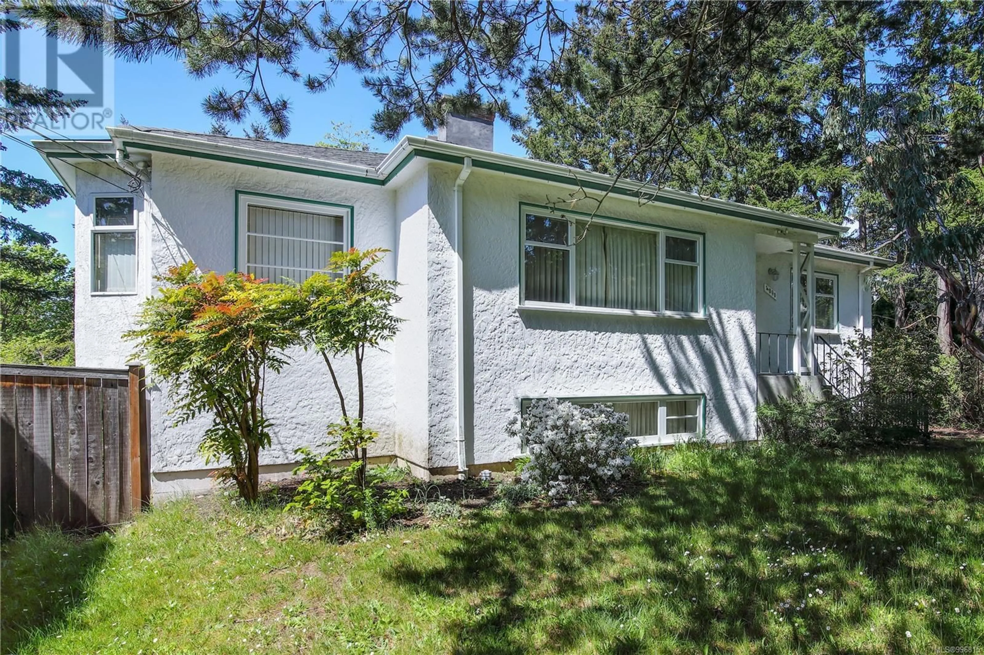 Home with vinyl exterior material, street for 4090 GORDON HEAD ROAD, Saanich British Columbia V8N3Y1