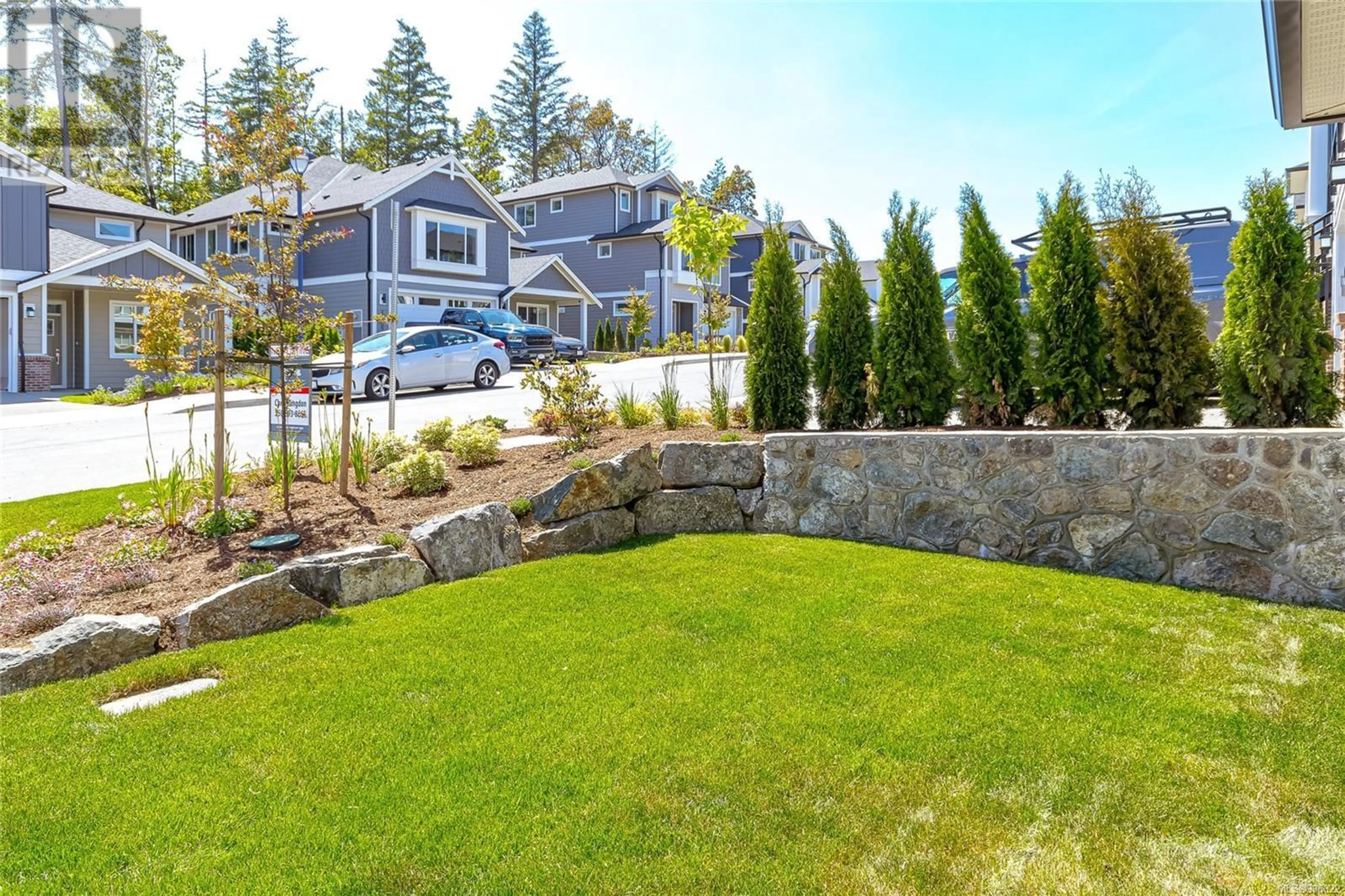Patio, mountain view for 1243 ASHMORE TERRACE, Langford British Columbia V9C0S6