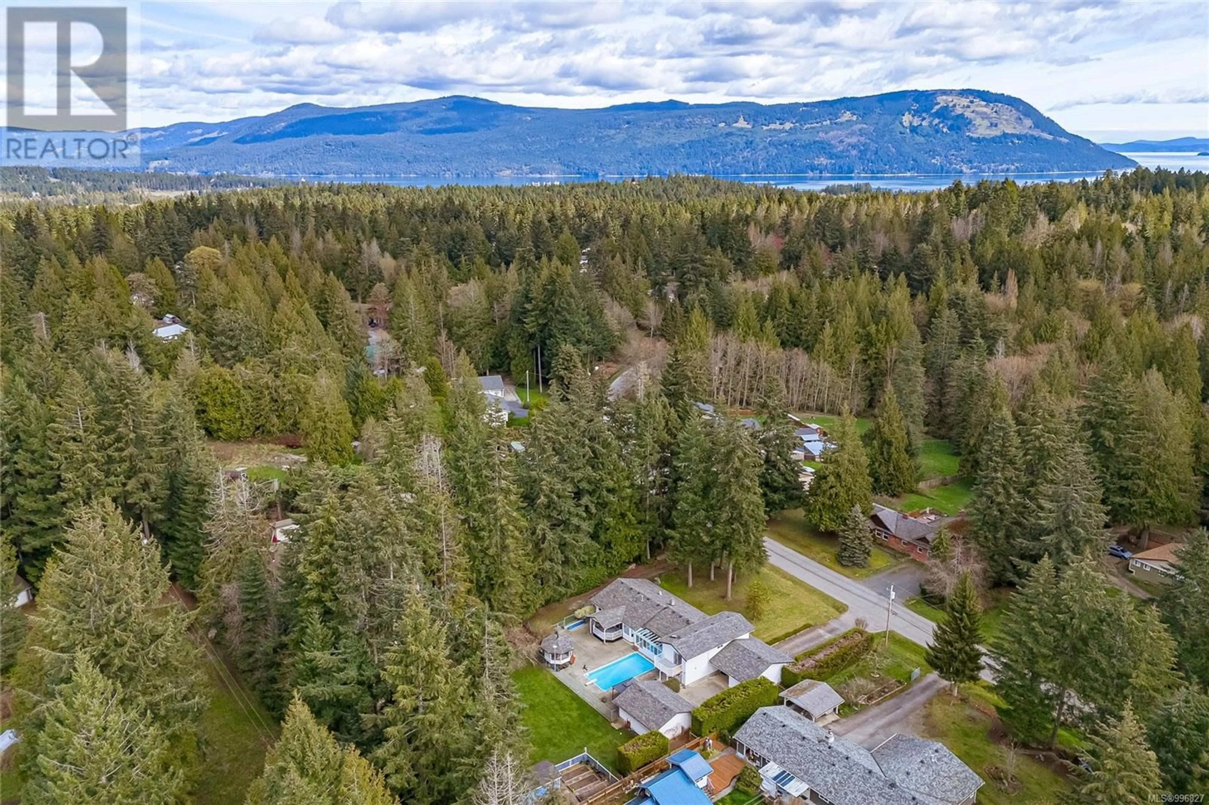 A pic from outside/outdoor area/front of a property/back of a property/a pic from drone, unknown for 1023 COWERD ROAD, Cobble Hill British Columbia V8H0G9