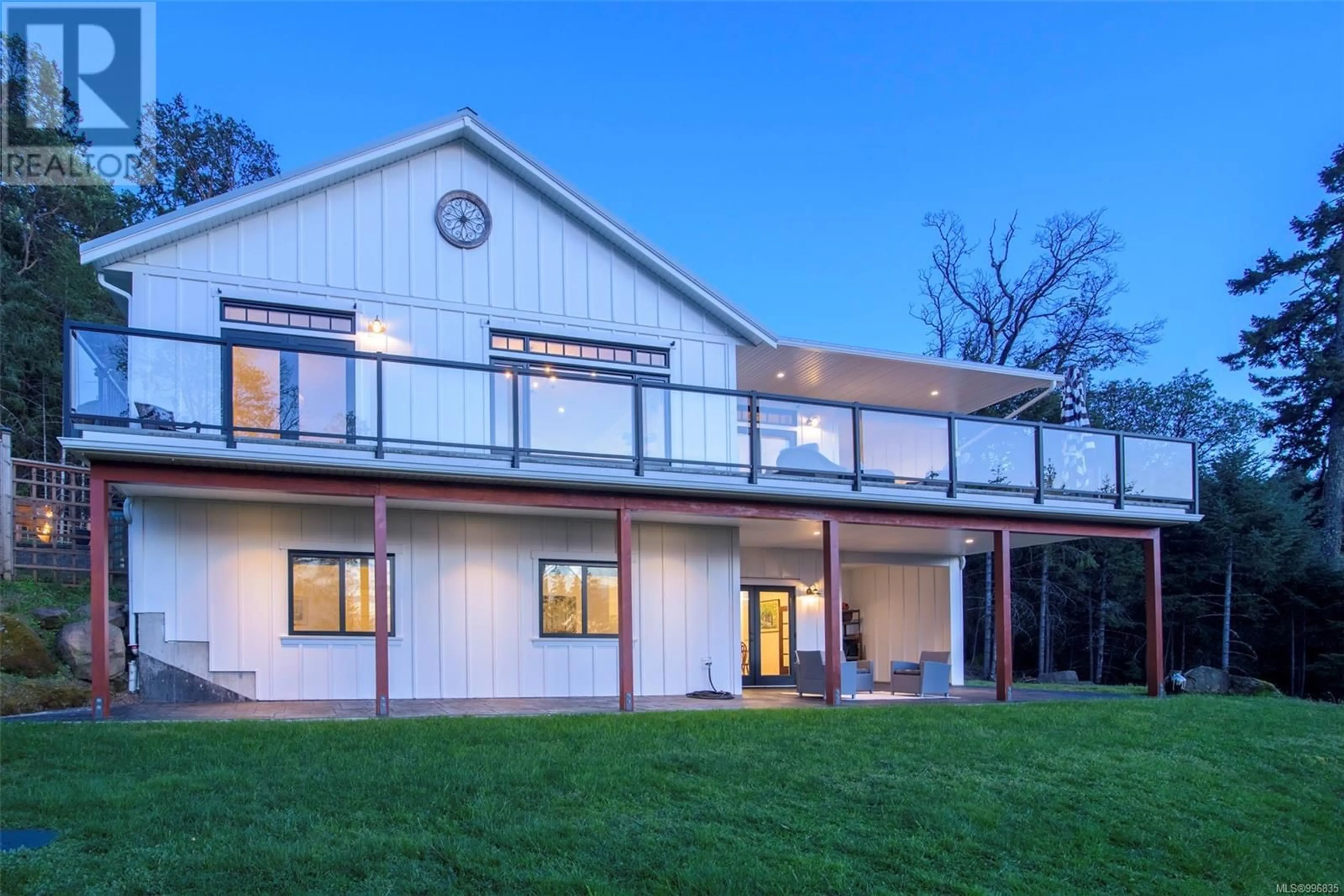 Home with vinyl exterior material, building for 347 COLLINS ROAD, Salt Spring British Columbia V8K2N1