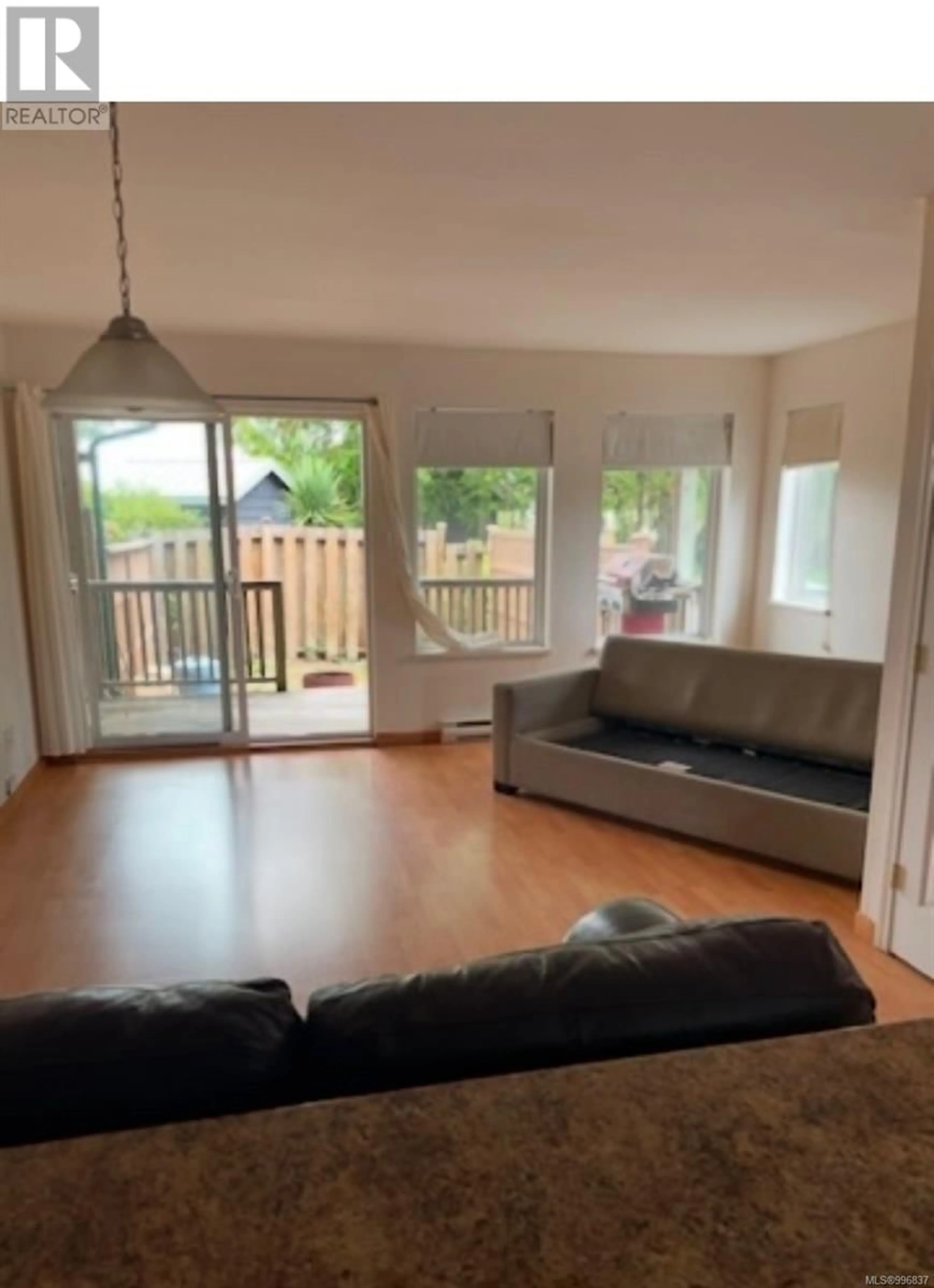 Living room with furniture, unknown for 8 - 1545 LARCH ROAD, Ucluelet British Columbia V0R3A0
