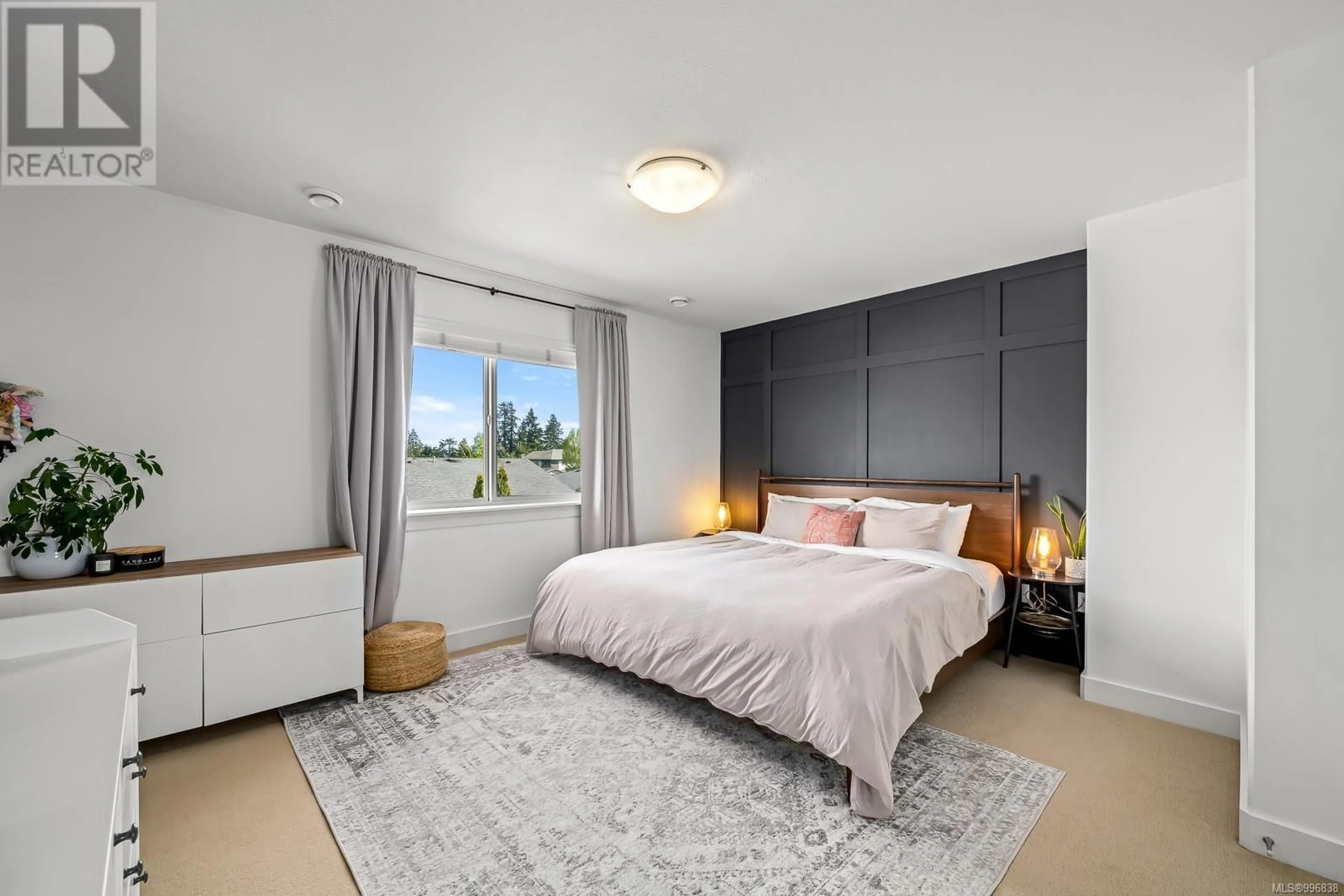 Bedroom with bed, unknown for B - 80 CAROLINA DRIVE, Campbell River British Columbia V9H1W4