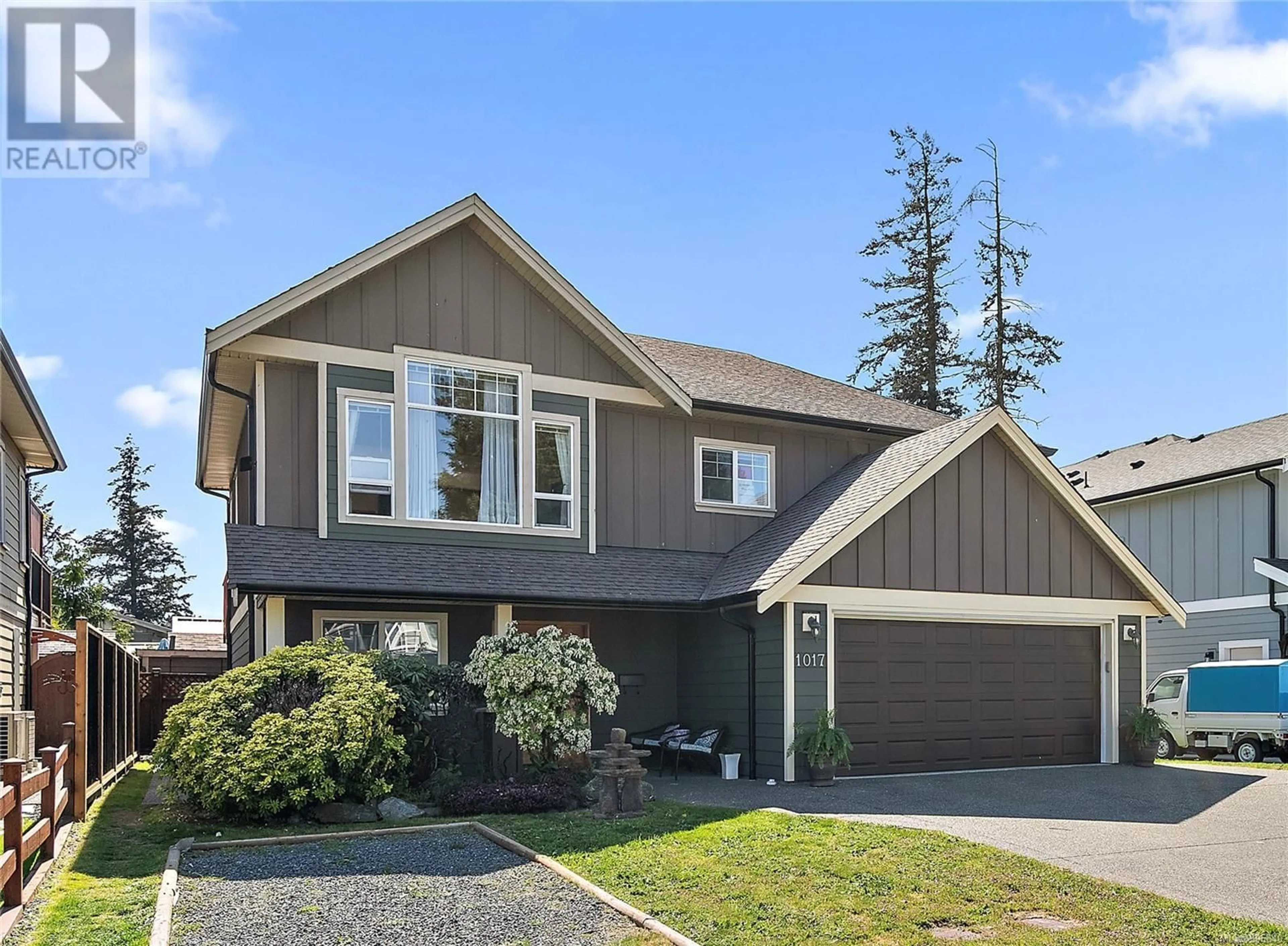 Home with vinyl exterior material, street for 1017 SANDALWOOD COURT, Langford British Columbia V9C0E1