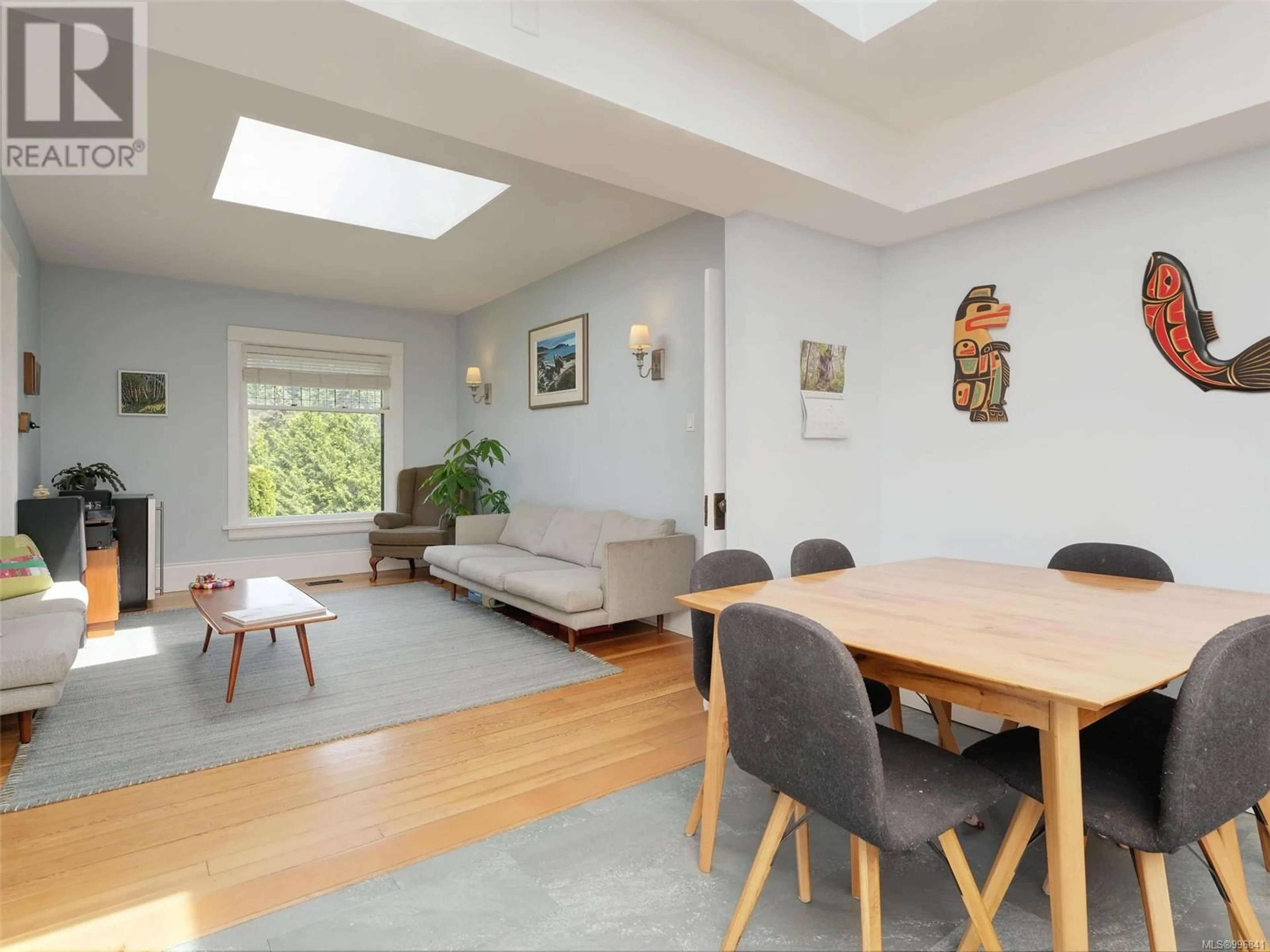 Unknown for 487 KER AVENUE, Saanich British Columbia V9A2B8