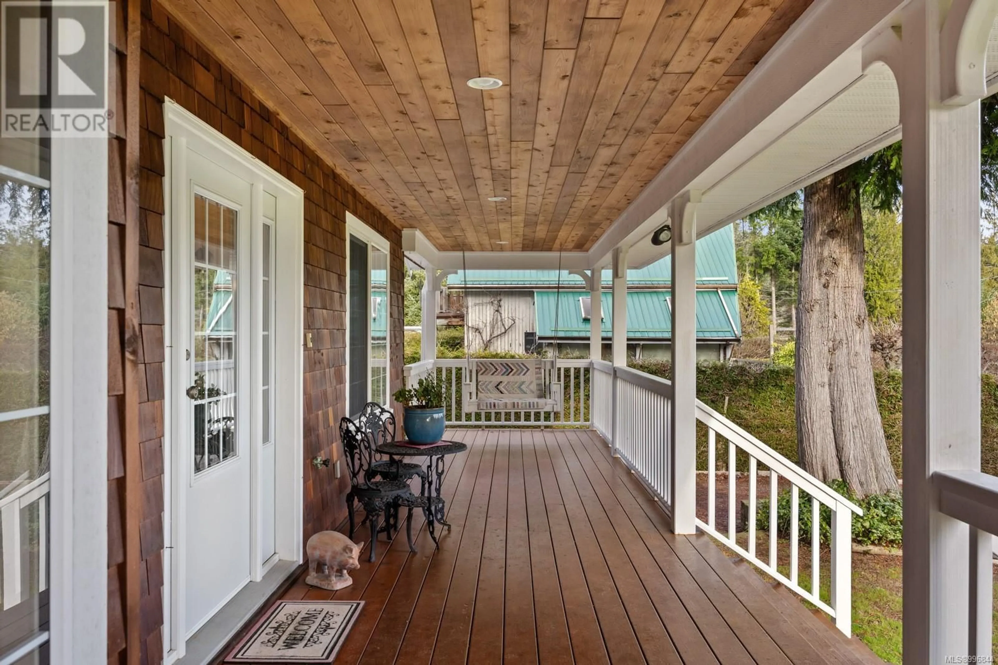 Patio, water/lake/river/ocean view for 1535 BAIKIE ROAD, Denman Island British Columbia V0R1T0