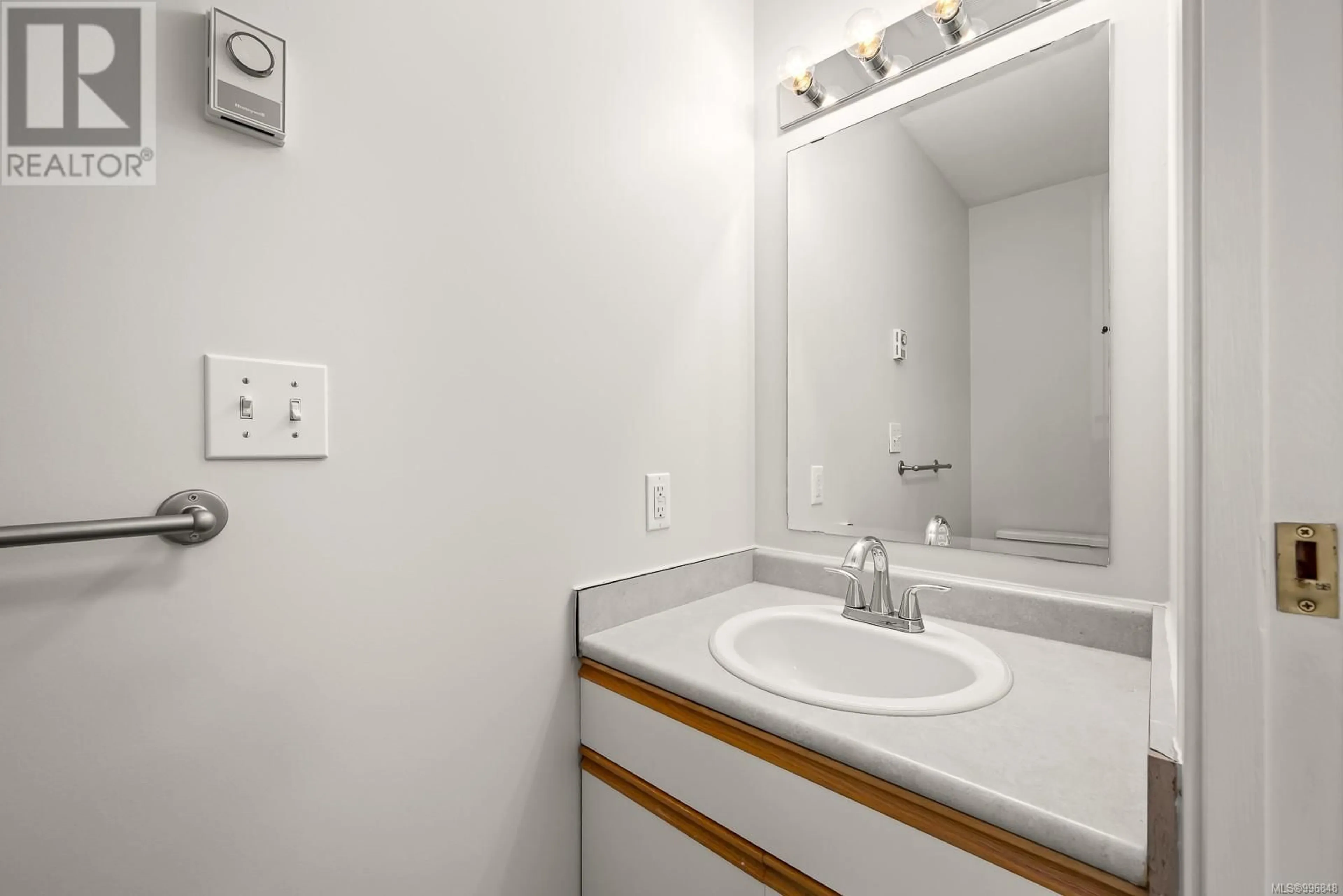 Standard bathroom, unknown for 12 - 2625 MUIR ROAD, Courtenay British Columbia V9N8Z4
