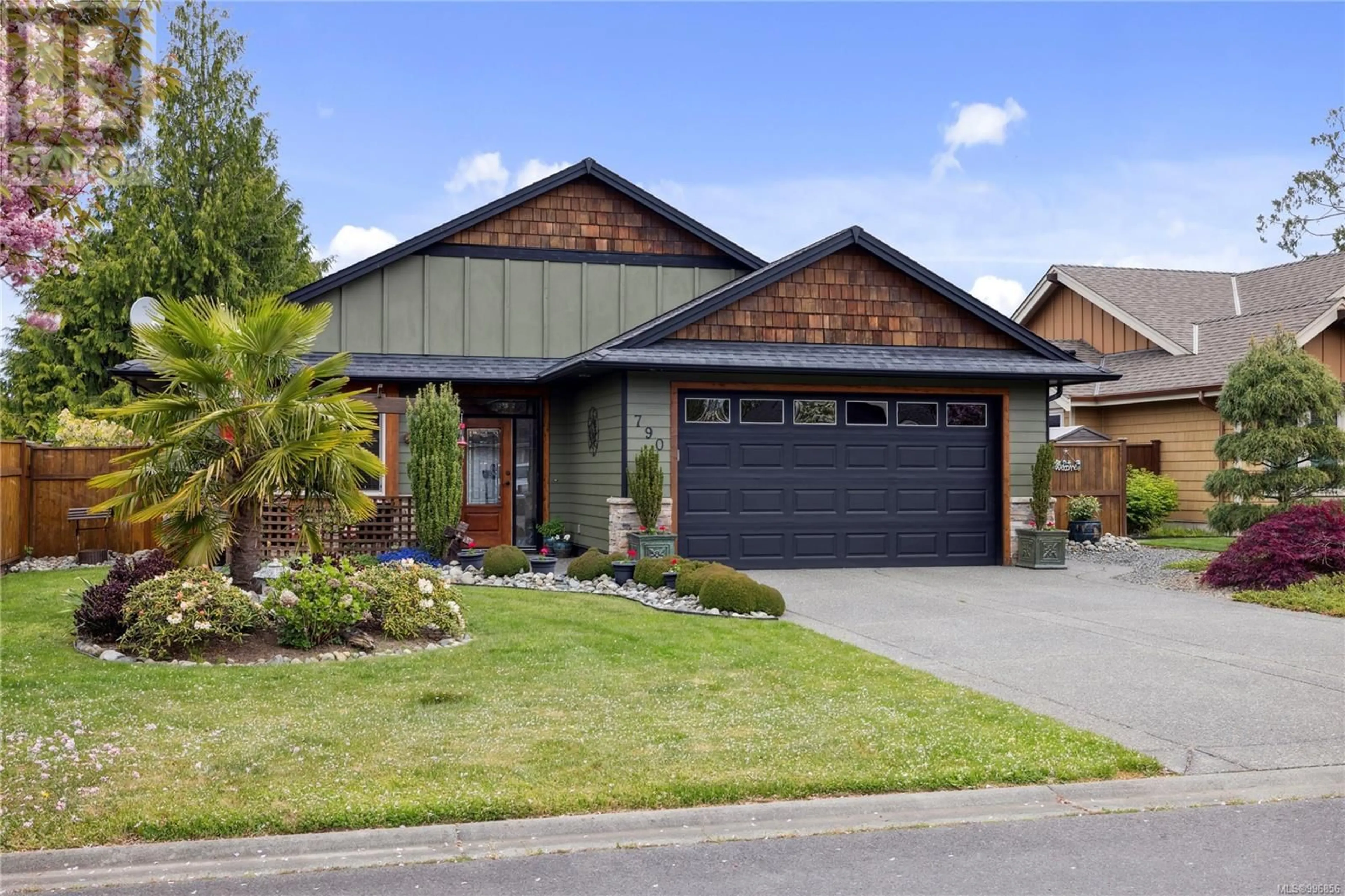 Home with brick exterior material, street for 790 FLETCHER AVENUE, Parksville British Columbia V9P0A3