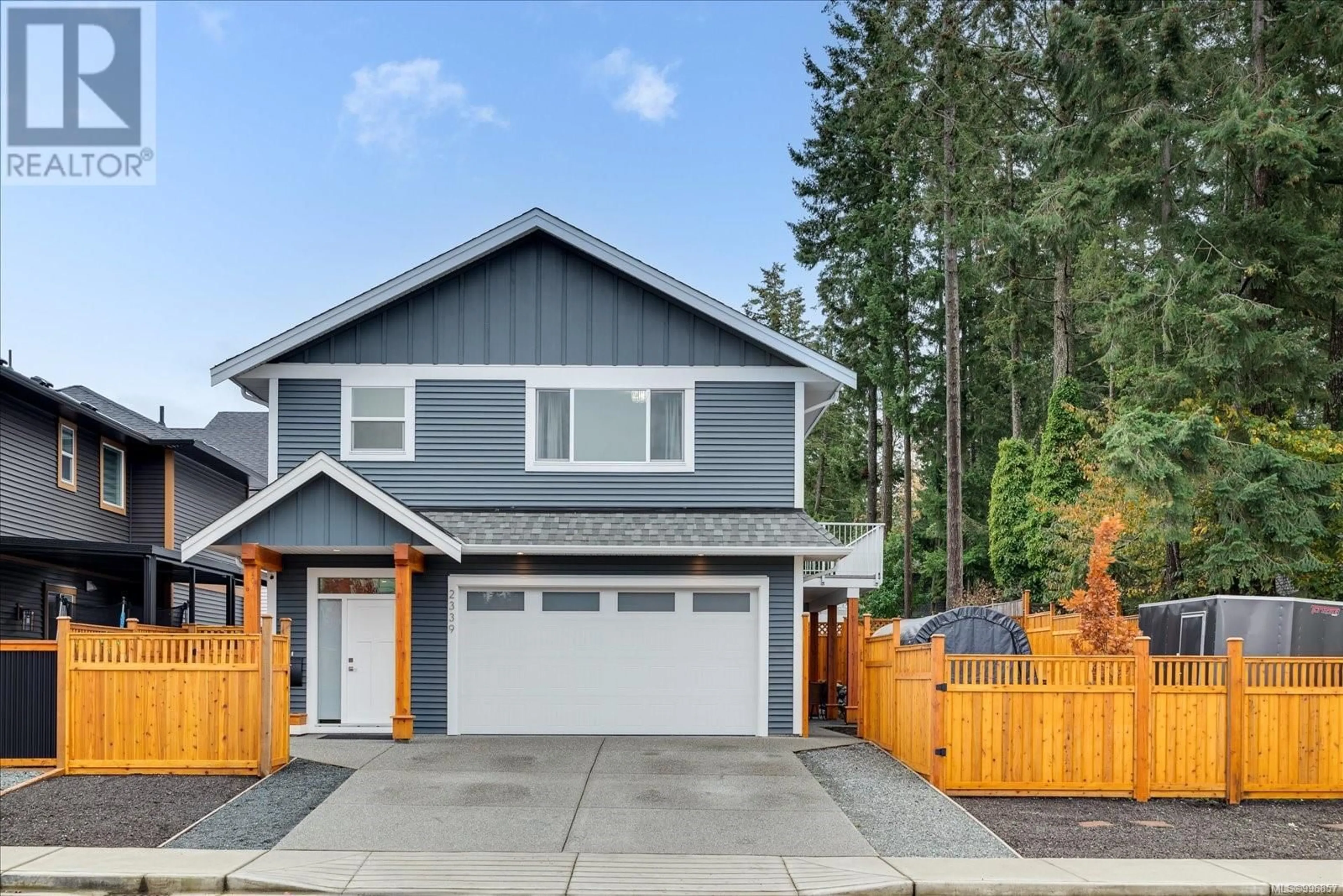 Home with vinyl exterior material, street for 2339 YORK CRESCENT, Nanaimo British Columbia V9T4N6