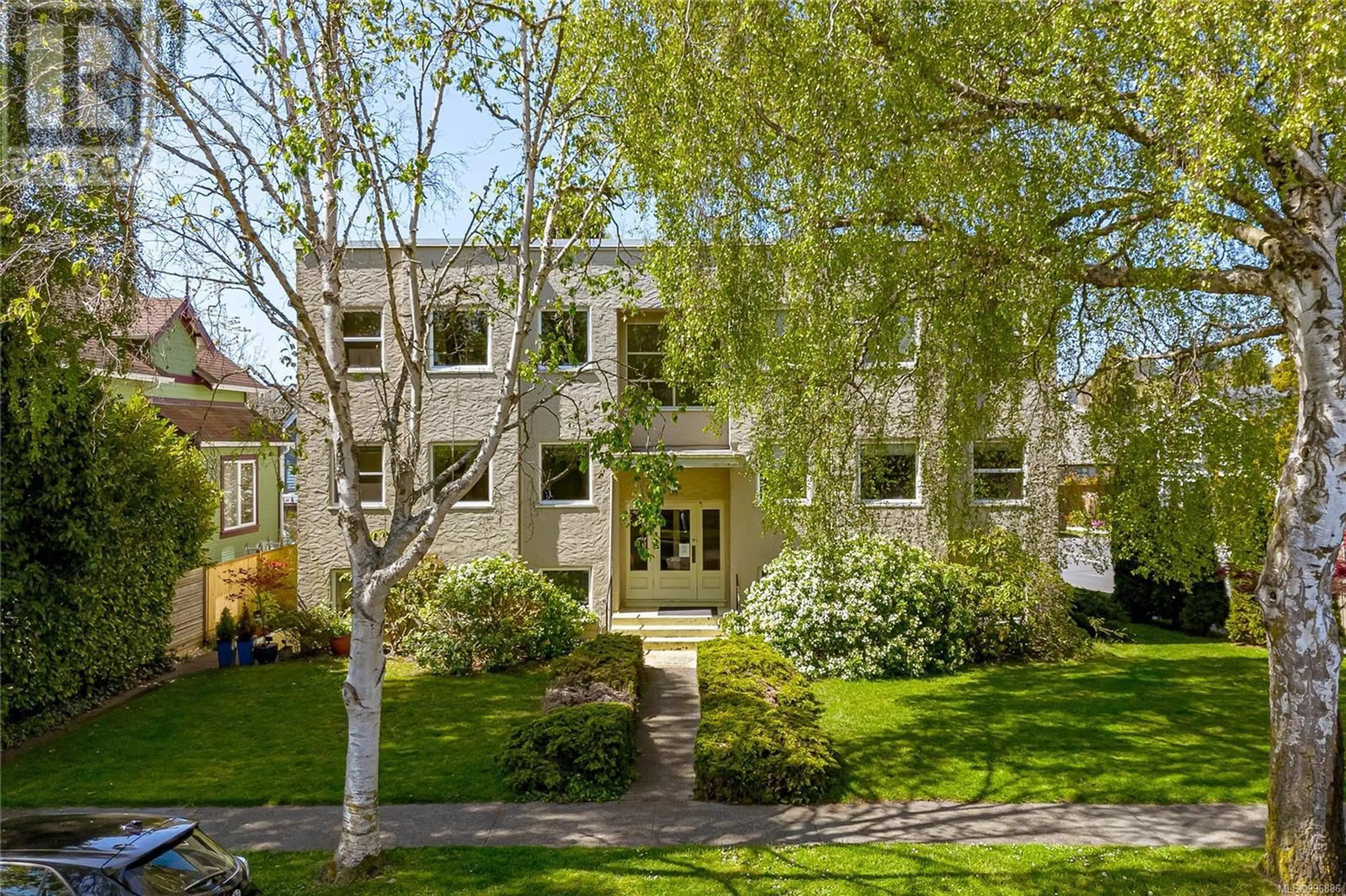 Unknown for 370 RICHMOND AVENUE, Victoria British Columbia V8S3Y1
