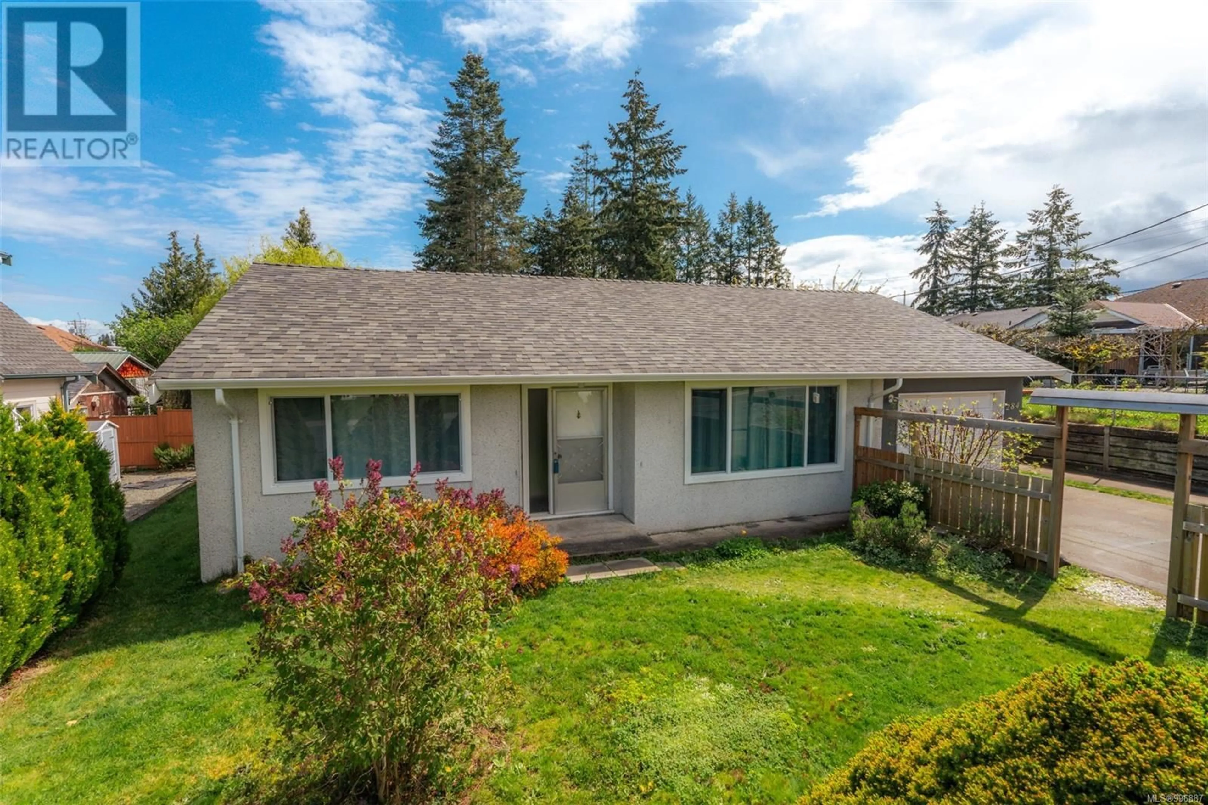 Unknown for 284 MILLS STREET, Parksville British Columbia V9P1V9