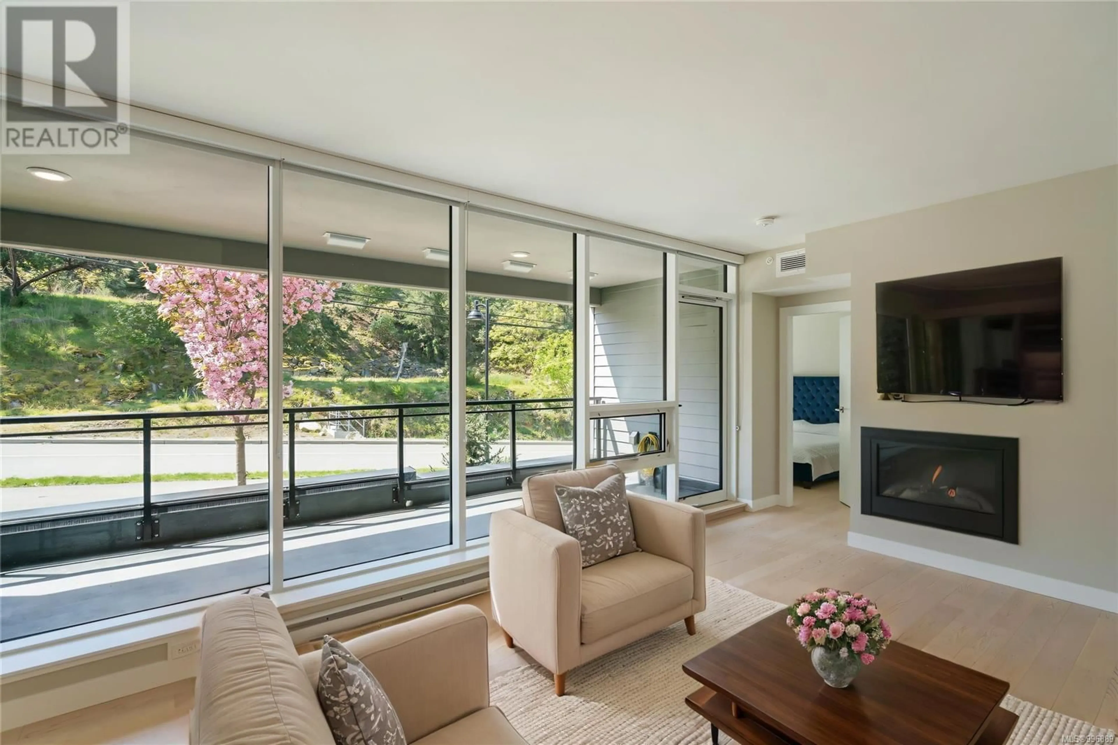 Living room with furniture, unknown for 207 - 3529 DOLPHIN DRIVE, Nanoose Bay British Columbia V9P9J1