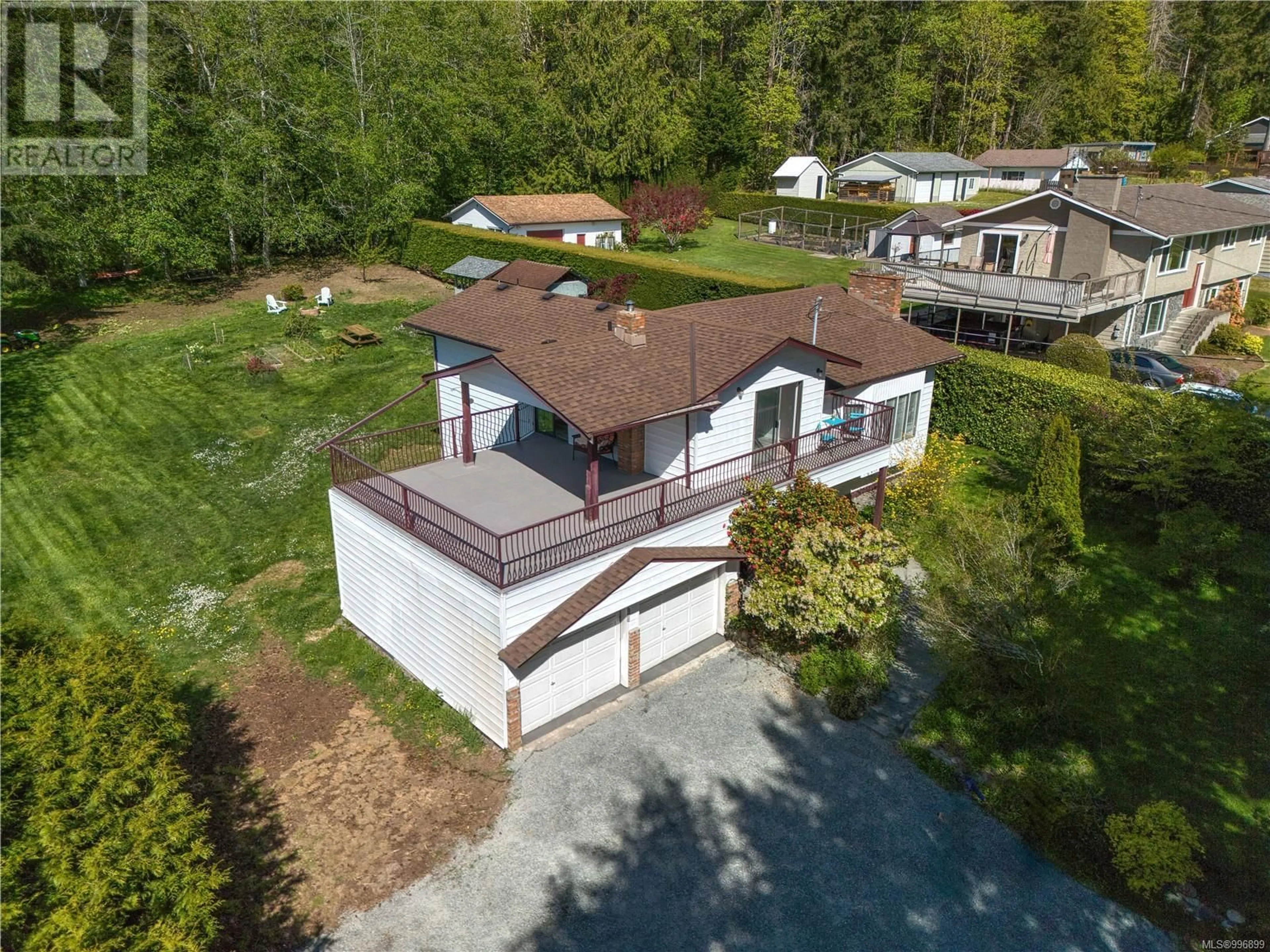 A pic from outside/outdoor area/front of a property/back of a property/a pic from drone, unknown for 1925 CINNABAR DRIVE, Nanaimo British Columbia V9X1C3