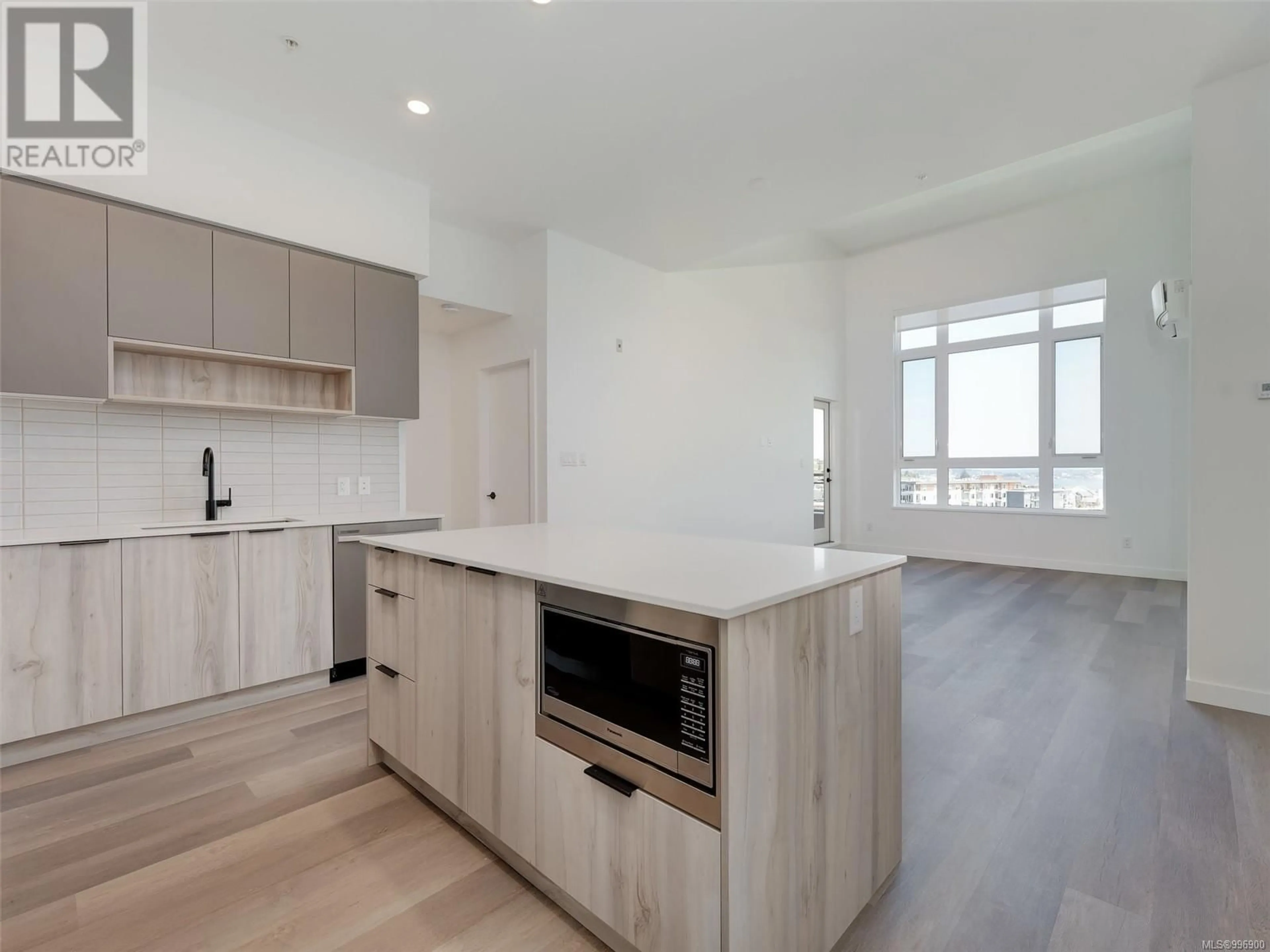 Open concept kitchen, unknown for 409 - 3564-A RYDER HESJEDAL WAY, Colwood British Columbia V9C0V3