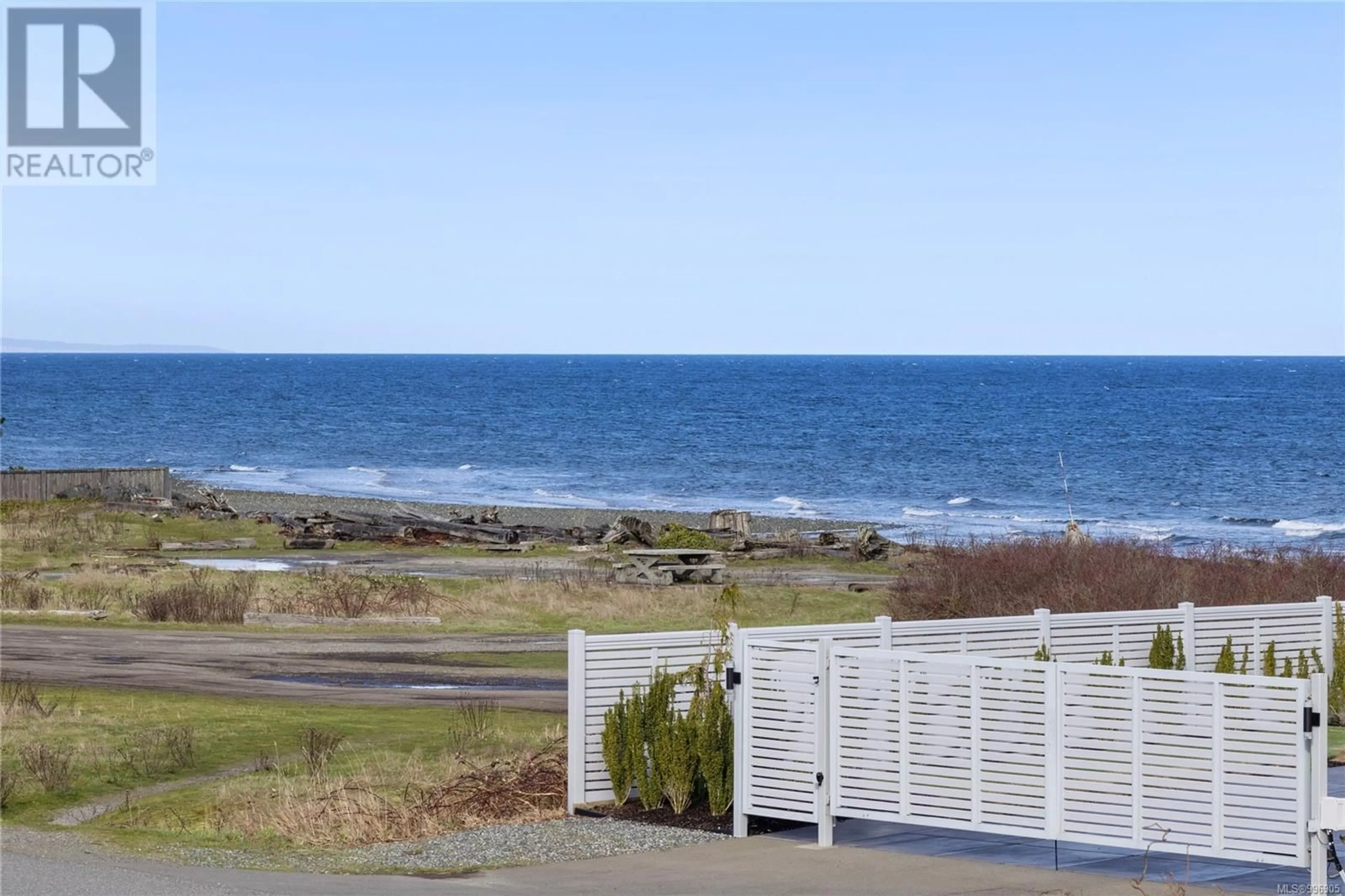A pic from outside/outdoor area/front of a property/back of a property/a pic from drone, water/lake/river/ocean view for 1682 ADMIRAL TRYON BOULEVARD, Parksville British Columbia V9P1Y1