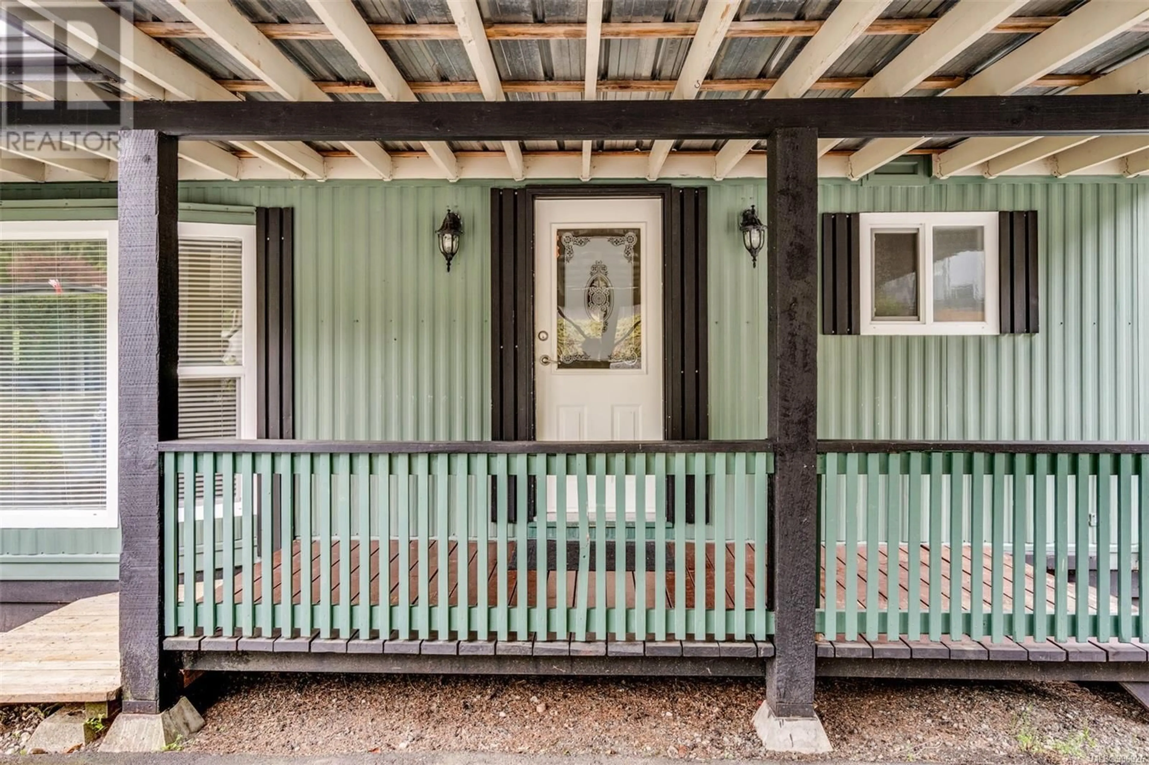 Patio, street for 45 - 3640 TRANS CANADA HIGHWAY, Cobble Hill British Columbia V0R1L0