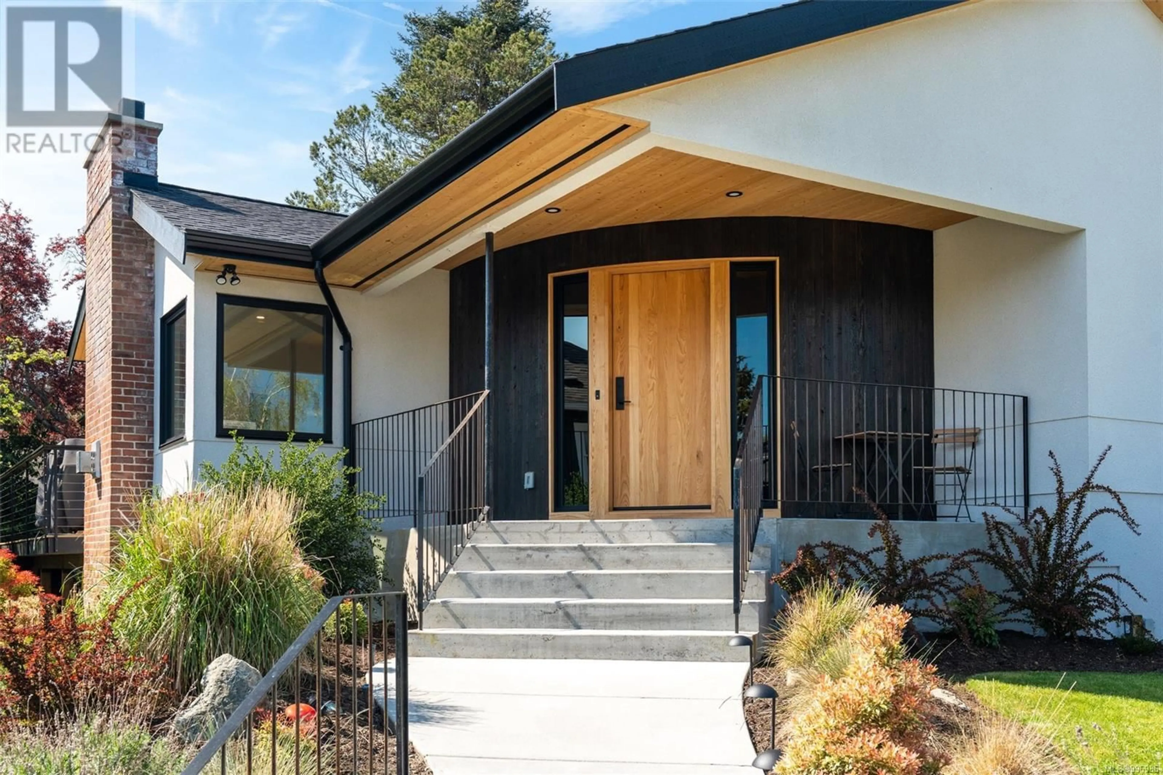 Unknown for 2487 PLUMER STREET, Oak Bay British Columbia V8S5G9