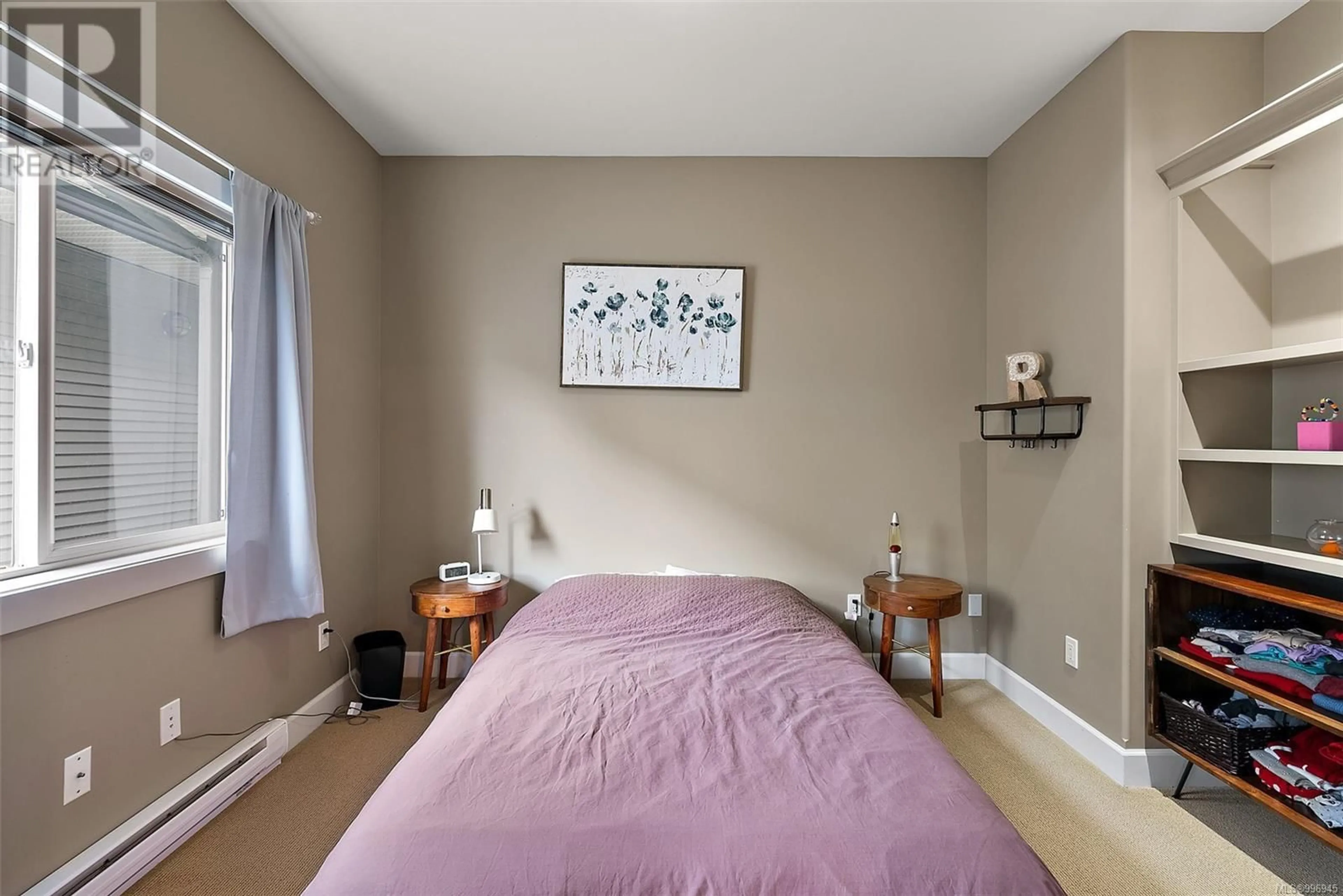 Bedroom with bed, unknown for 530 SELWYN FALLS DRIVE, Langford British Columbia V9B6P3