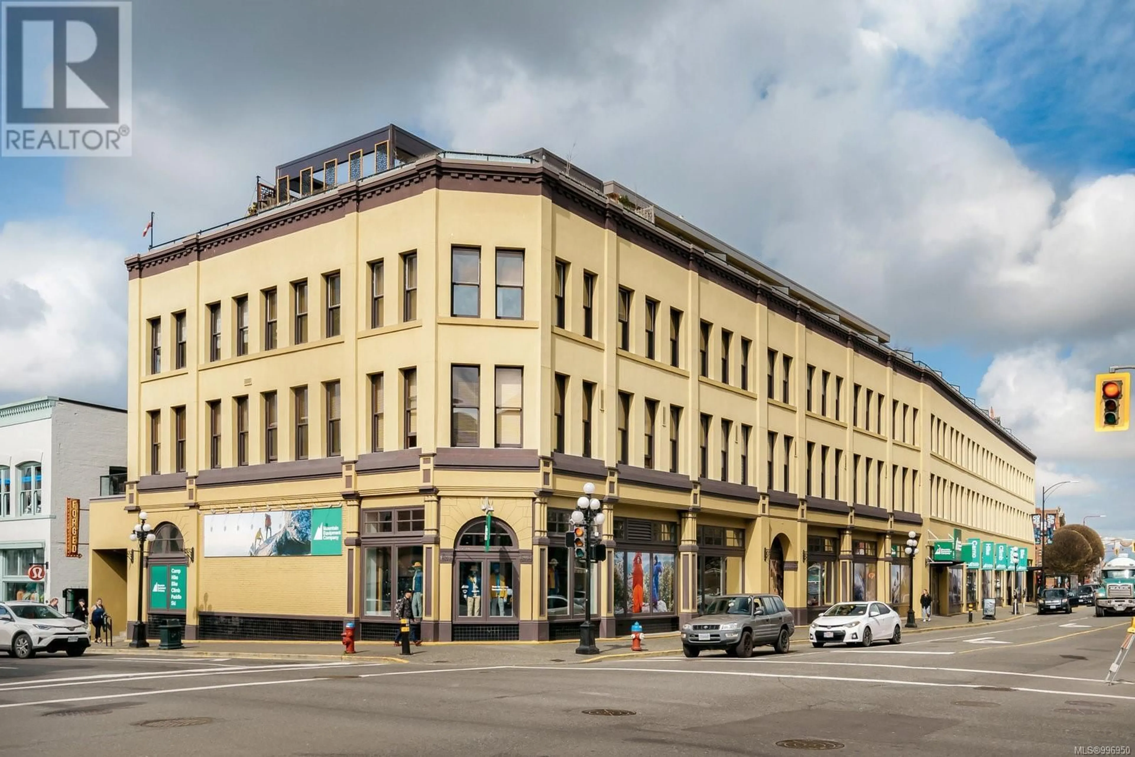 Unknown for 321 - 599 PANDORA AVENUE, Victoria British Columbia V8W1N5