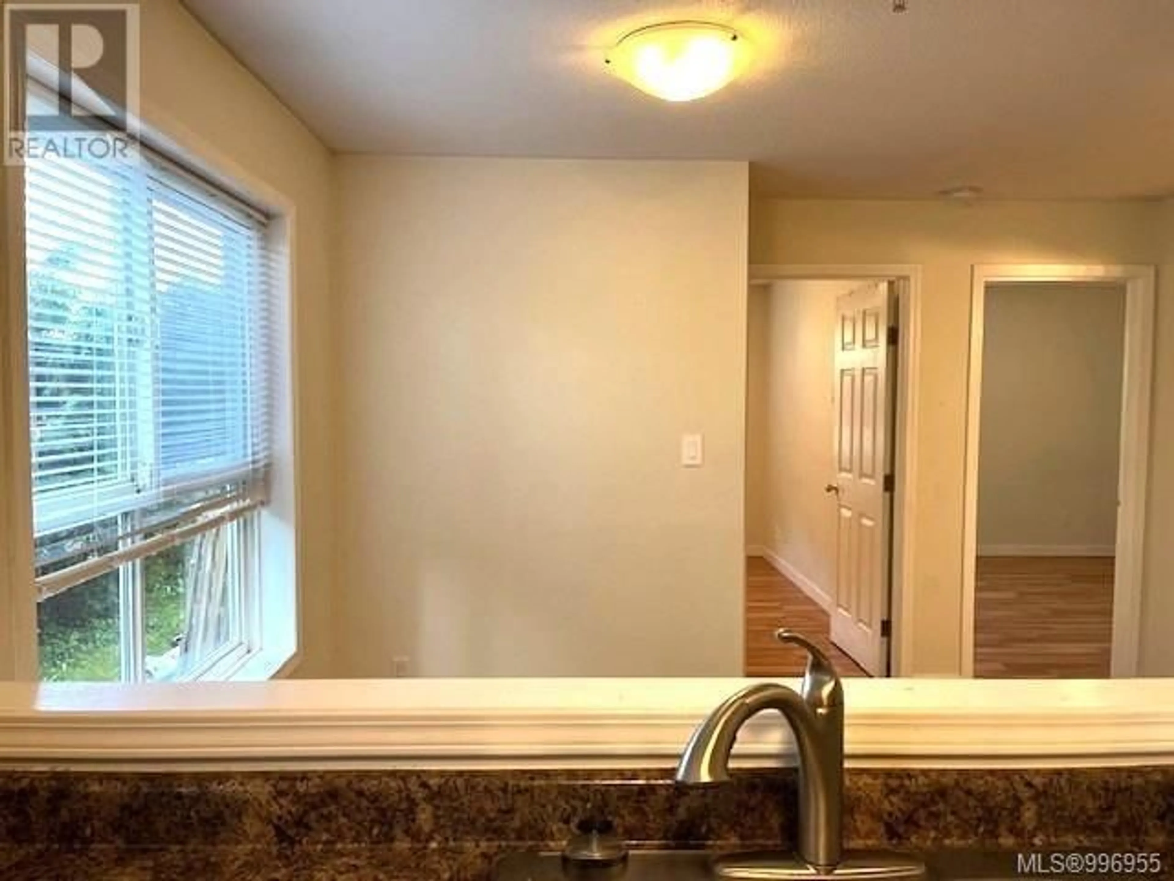 Unknown for 103 - 690 THIRD STREET, Nanaimo British Columbia V9R1W8