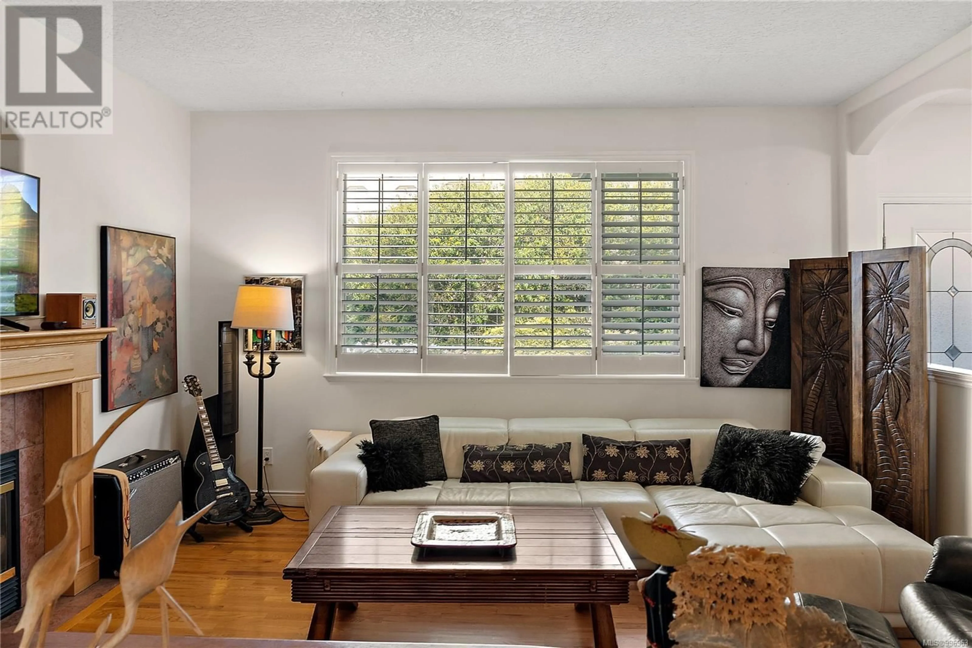 Living room with furniture, unknown for 55 DOCK STREET, Victoria British Columbia V8V1Z9