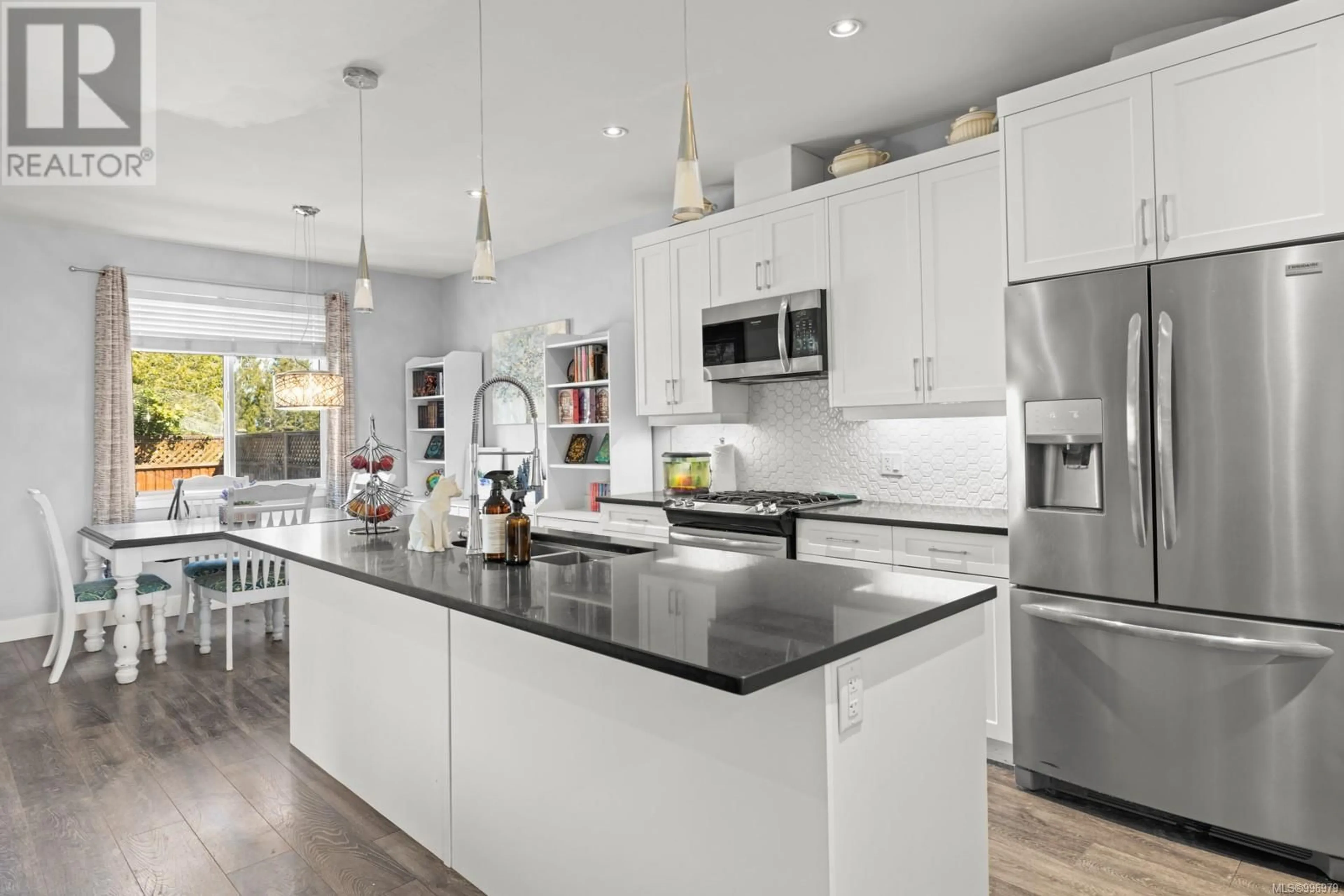 Open concept kitchen, unknown for 2201 WINFIELD DRIVE, Sooke British Columbia V9Z1P1