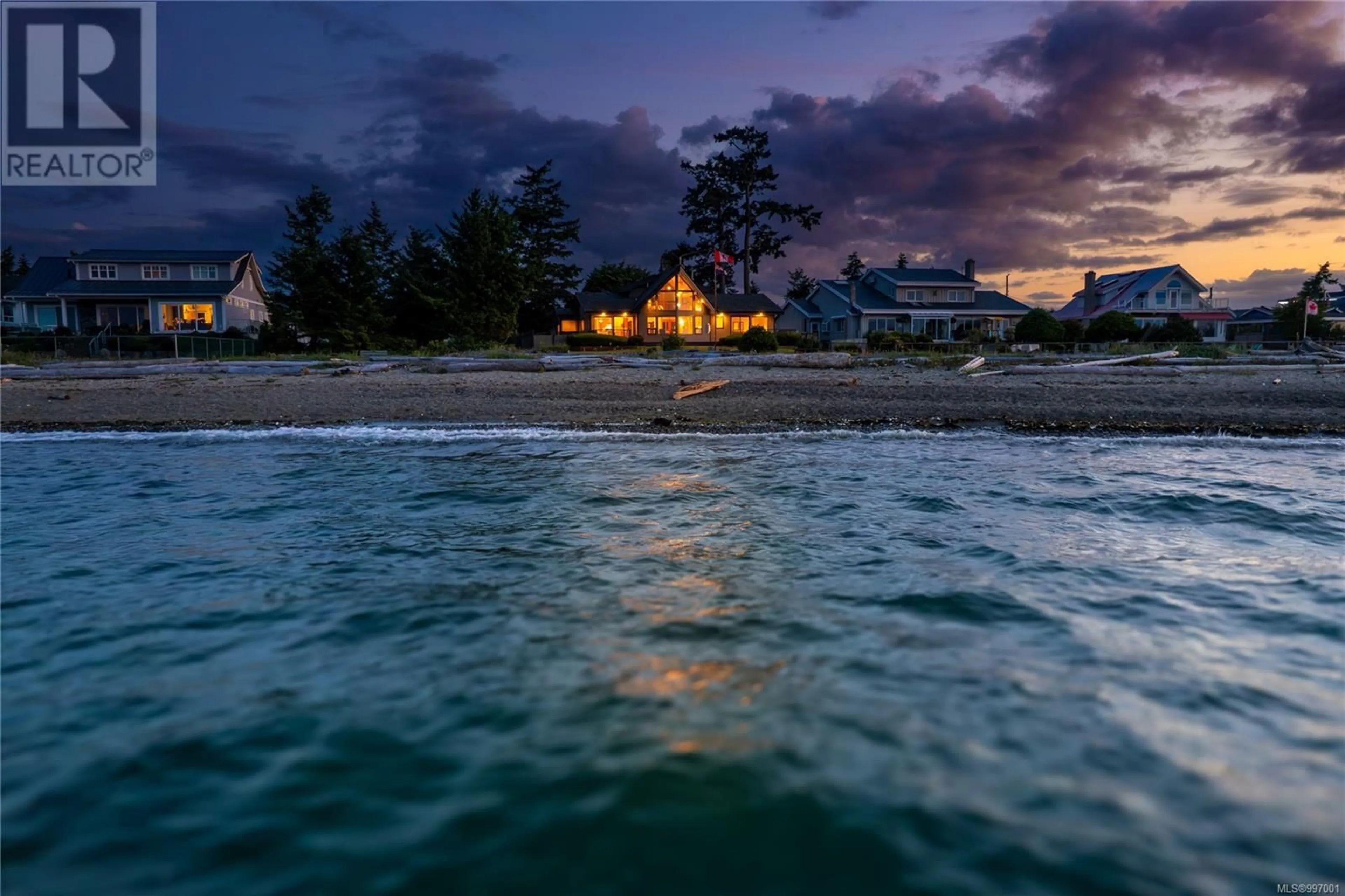 Blurry image for 833 MARINER WAY, Parksville British Columbia V9P1S3