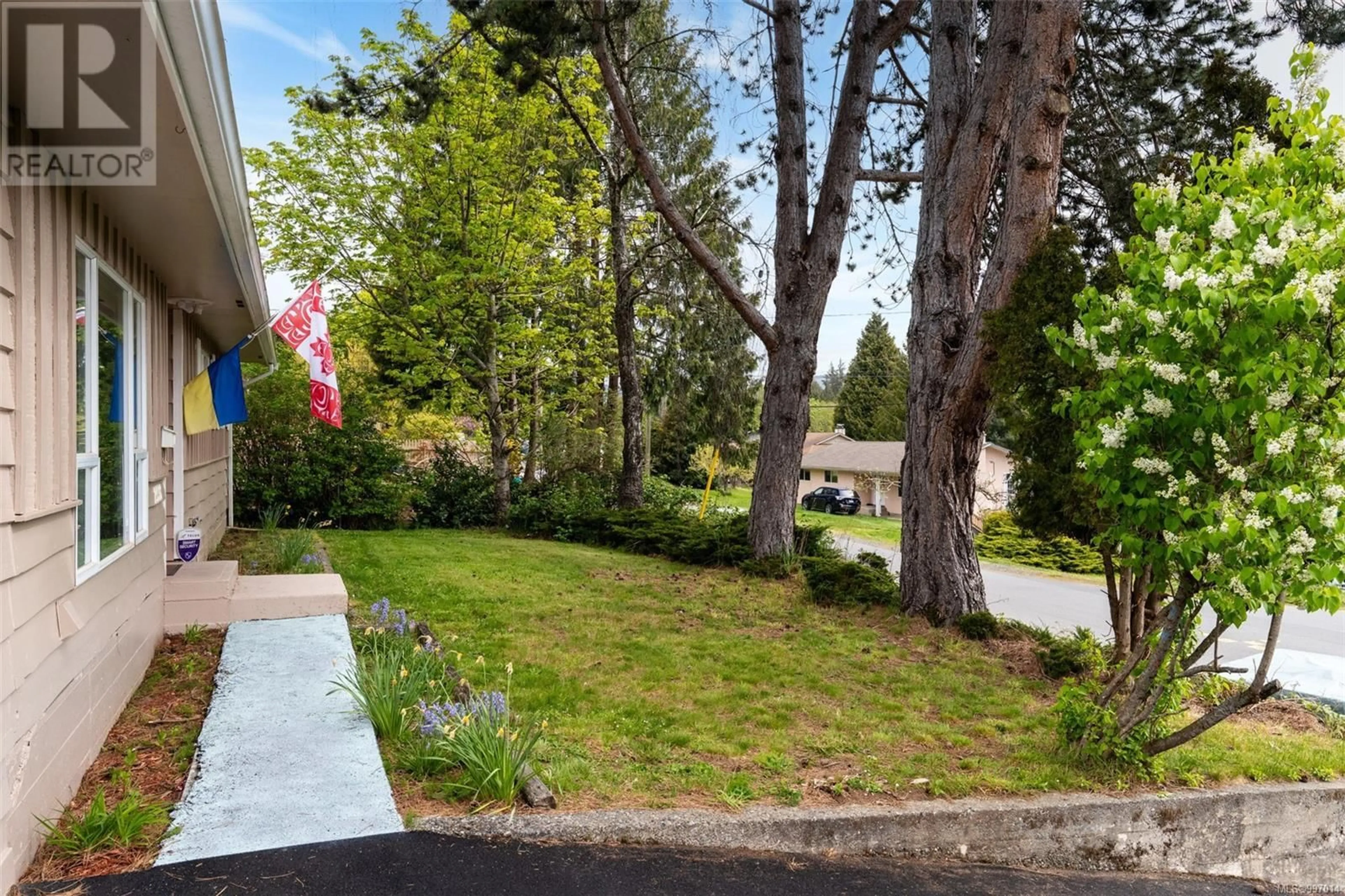 A pic from outside/outdoor area/front of a property/back of a property/a pic from drone, street for 2338 GALENA ROAD, Sooke British Columbia V9Z0M4