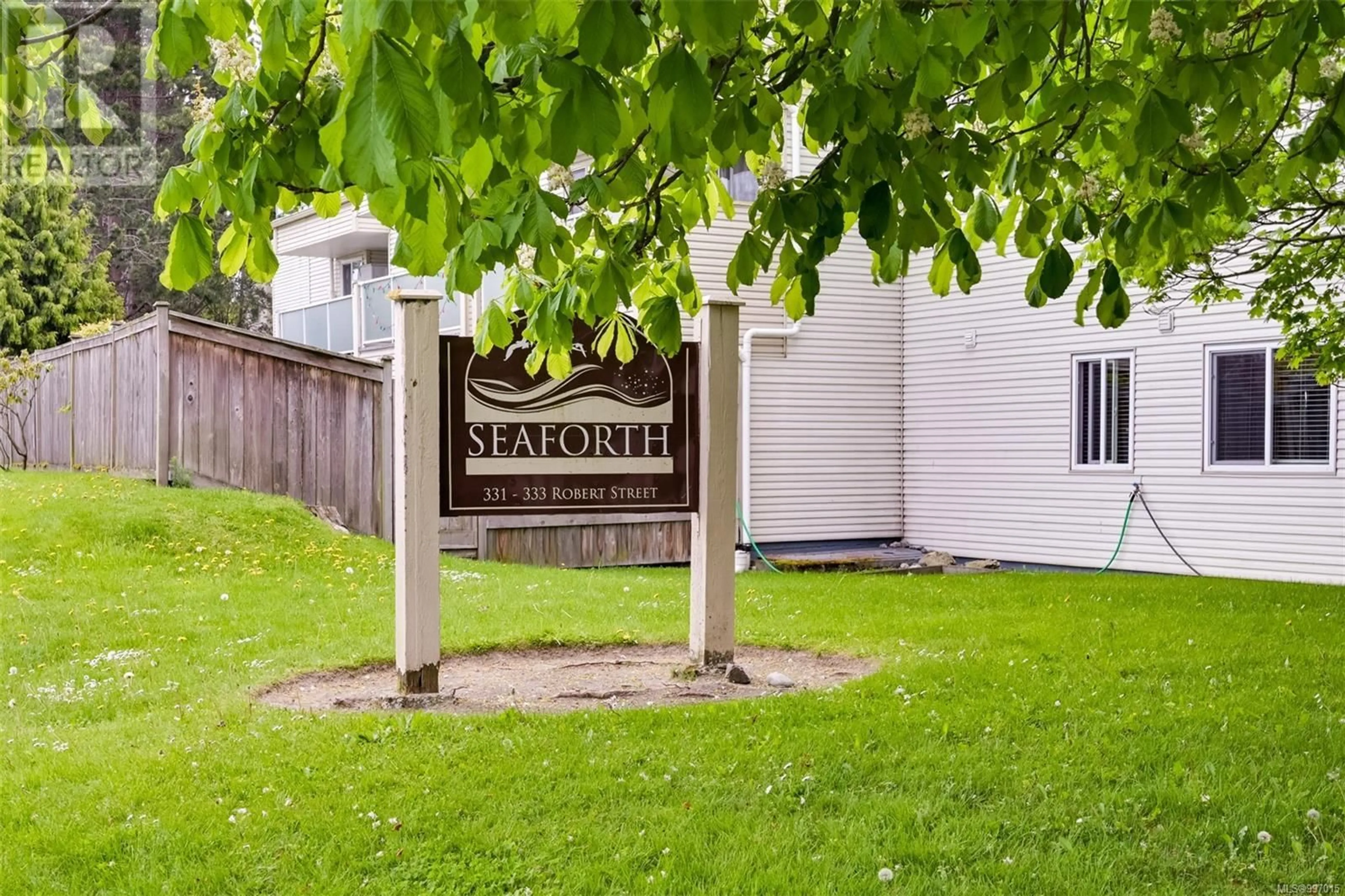 Patio, street for 23 - 333 ROBERT STREET, Victoria British Columbia V9A0C5