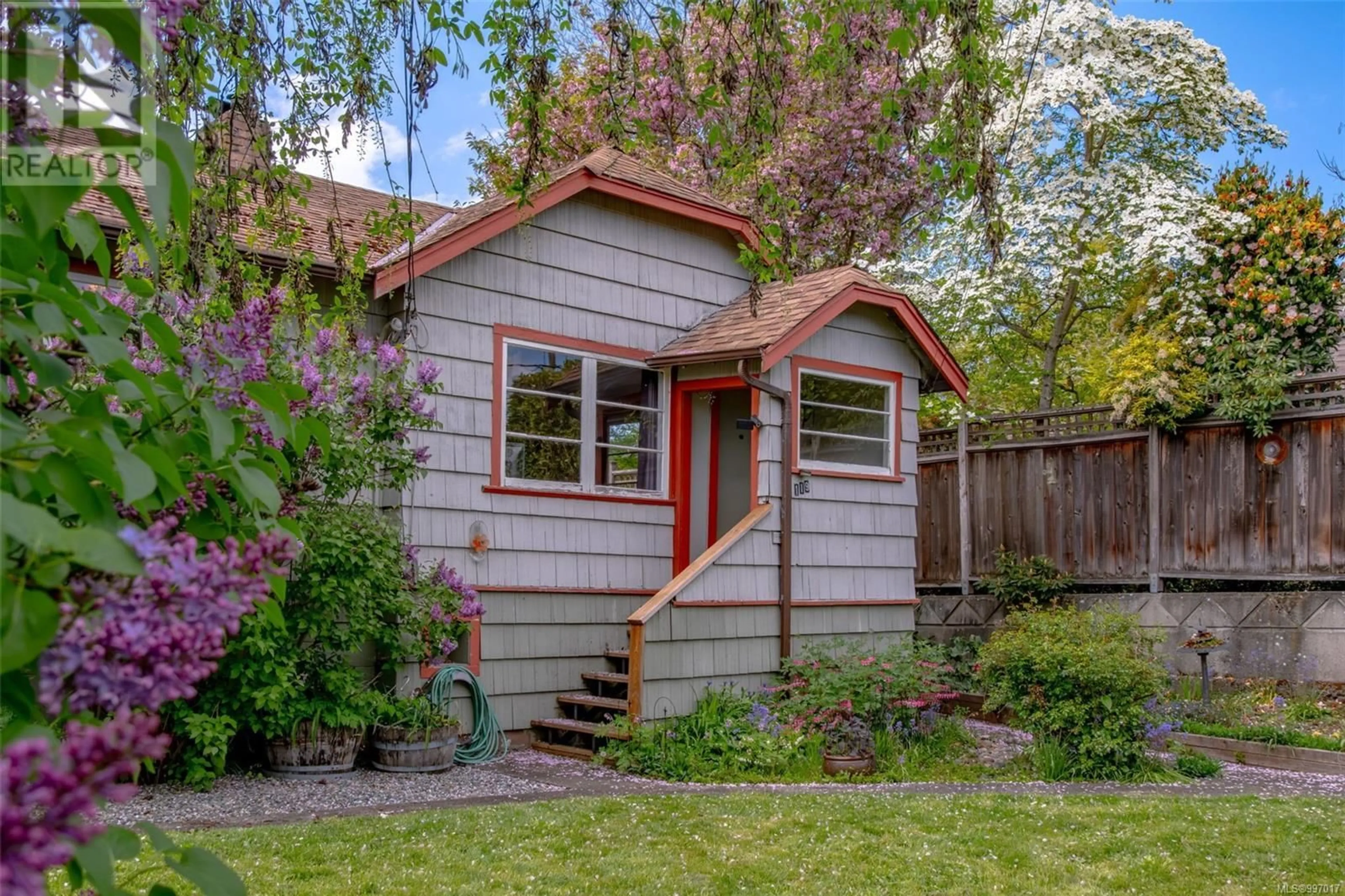 Shed for 119 PINE STREET, Nanaimo British Columbia V9R2B4