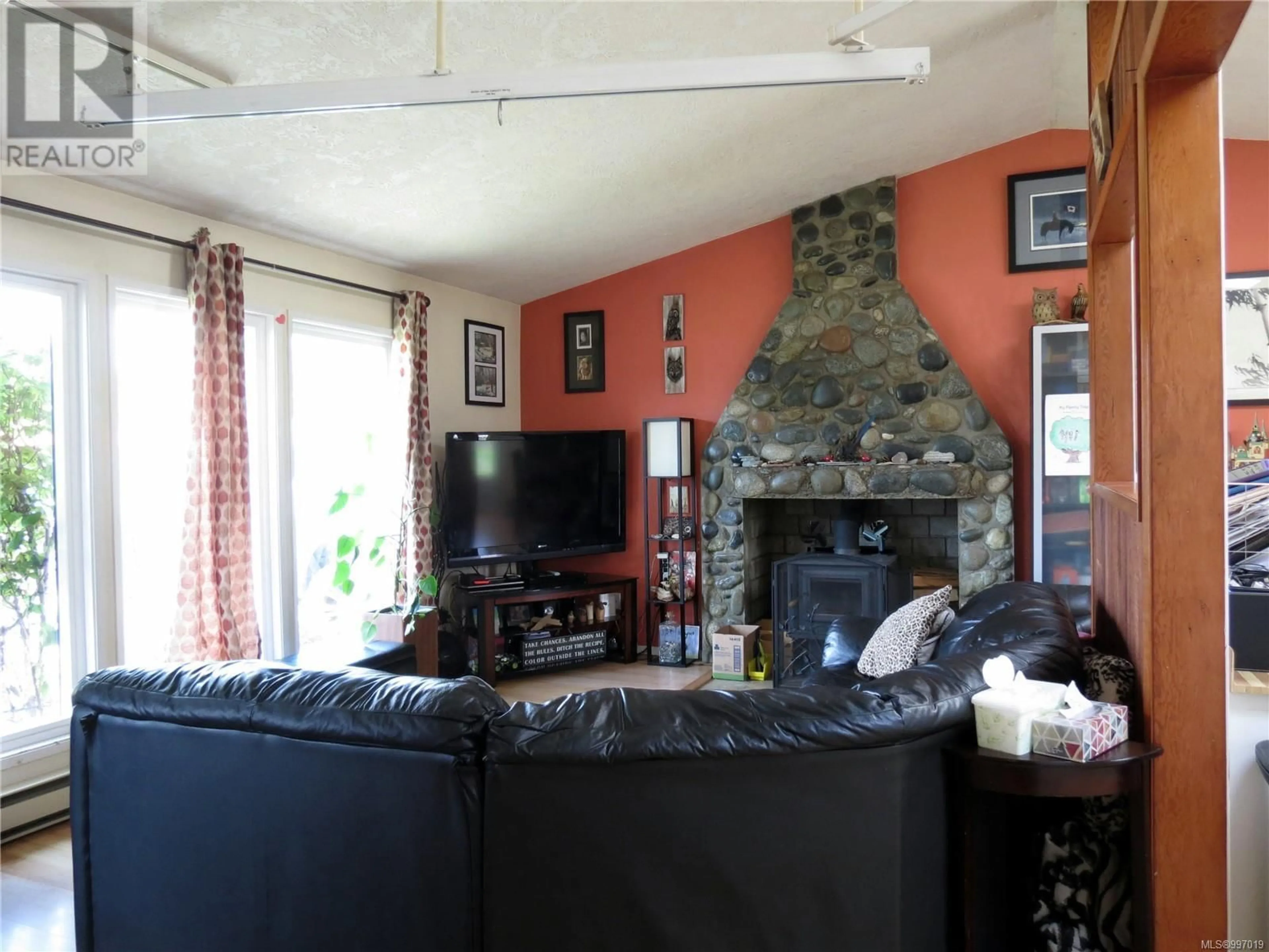 A pic of a room for 1937 POWLIUK CRESCENT, Sooke British Columbia V9Z0P6