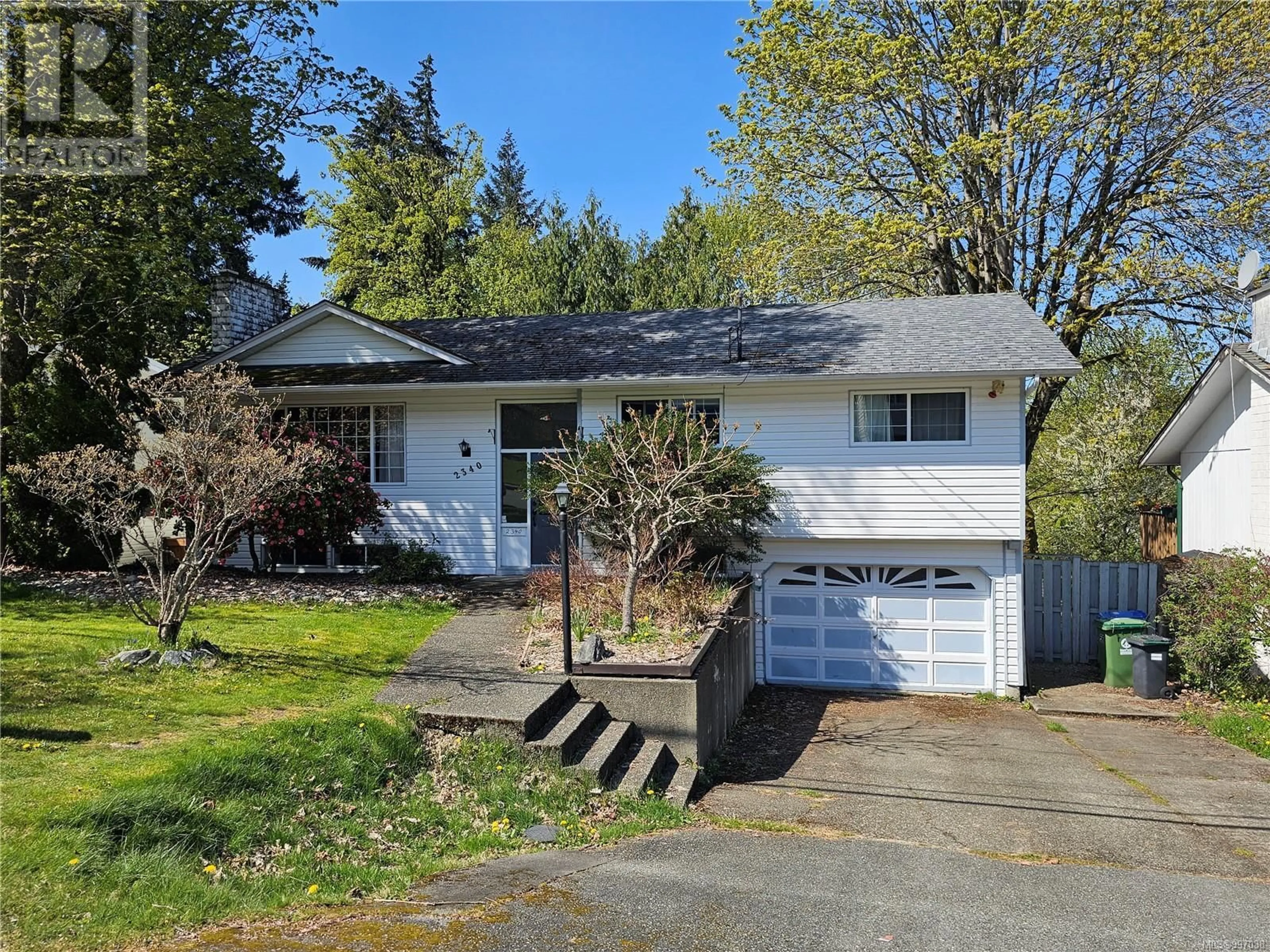Home with vinyl exterior material, street for 2340 11TH AVENUE, Port Alberni British Columbia V9Y2S5