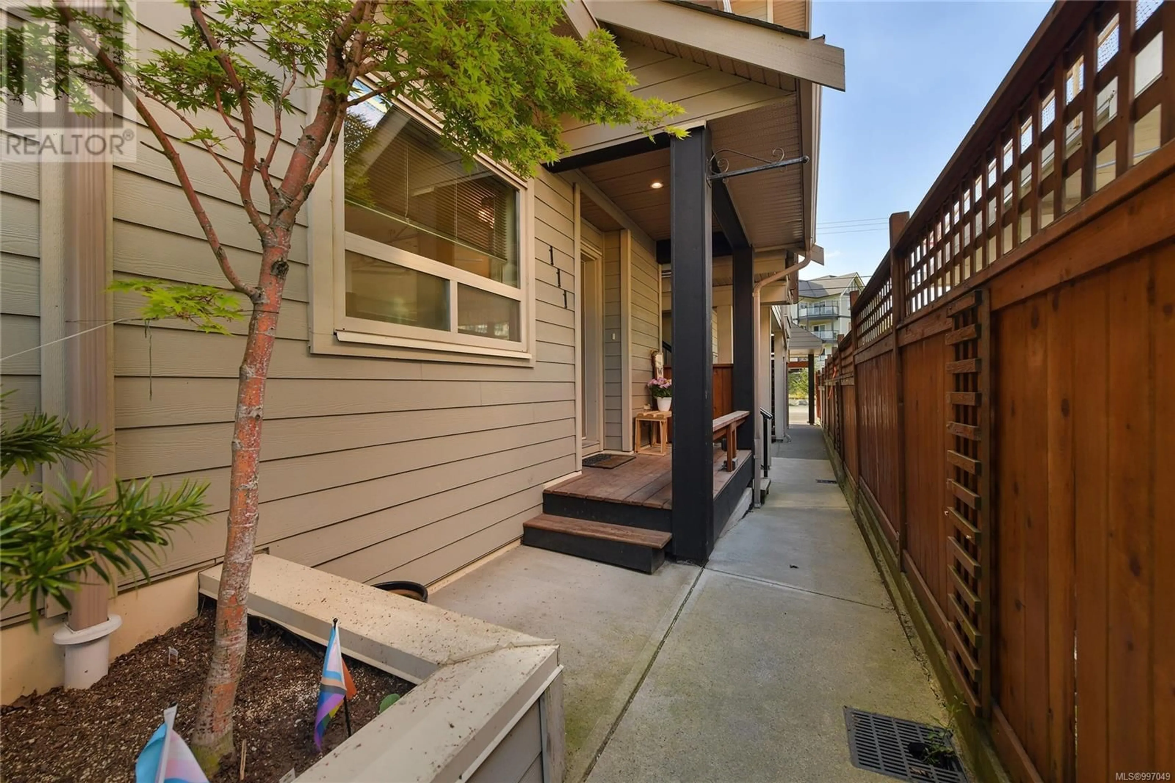 Patio, street for 111 - 785 STATION AVENUE, Langford British Columbia V9B0E6